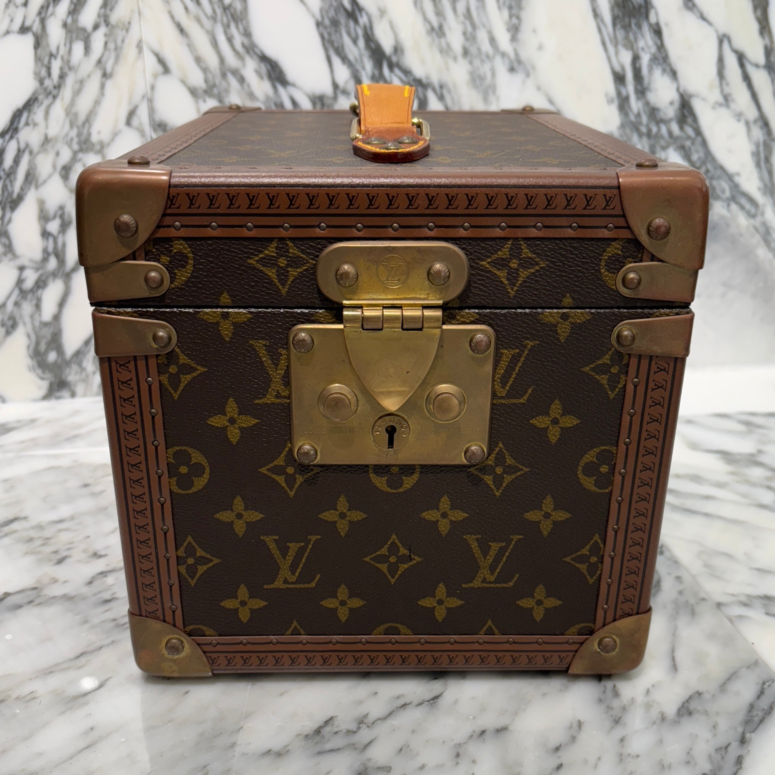 LOUIS VUITTON Monogram Boite Flacon Make Box M21828 ルイ