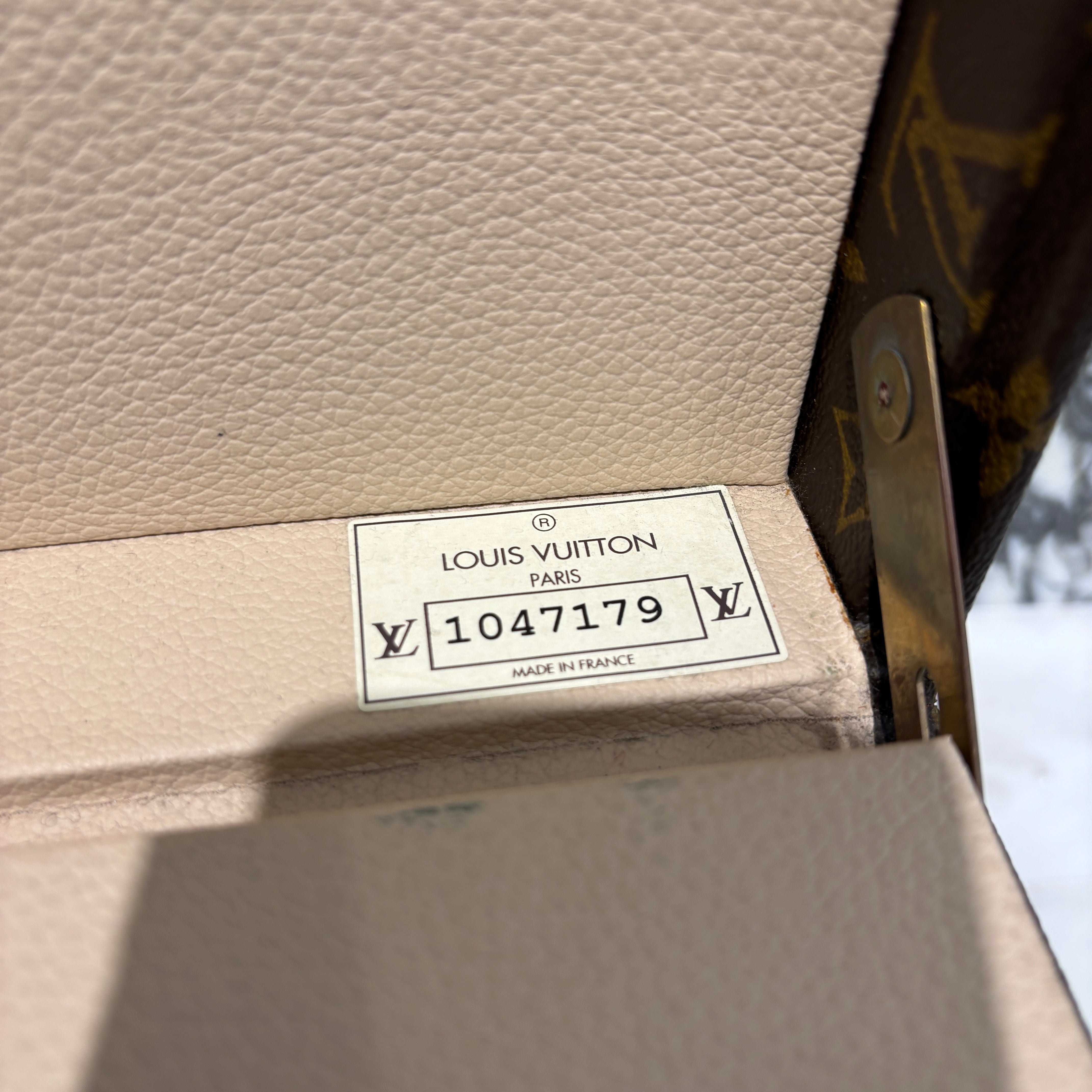LOUIS VUITTON Monogram Boite Flacon Make Box M21828 ルイ