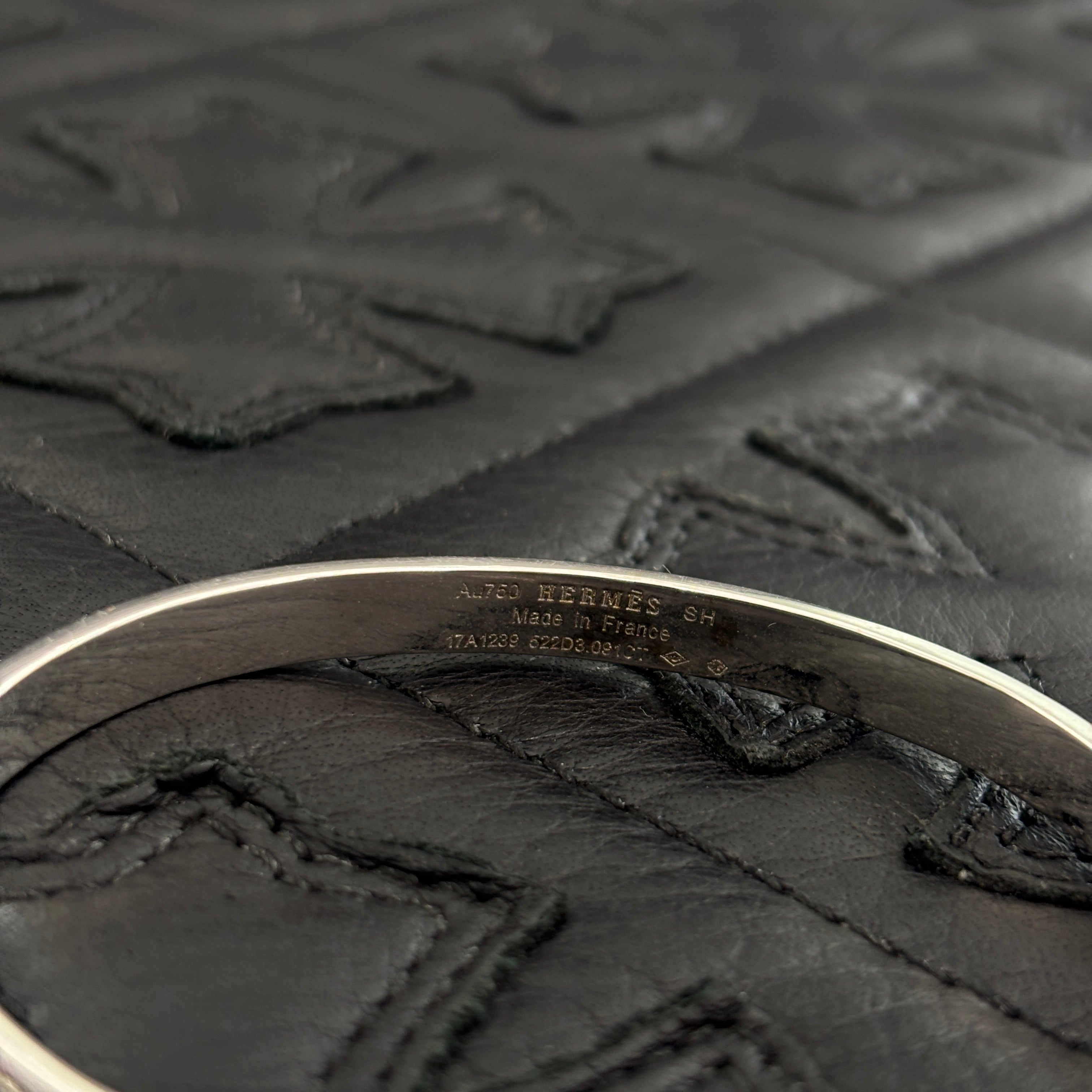 HERMES 18K Bangle "Kelly" PM Full Pave Diamond エルメス 18K バングル "ケリー" PM フル パヴェダイヤモンド ブレスレット