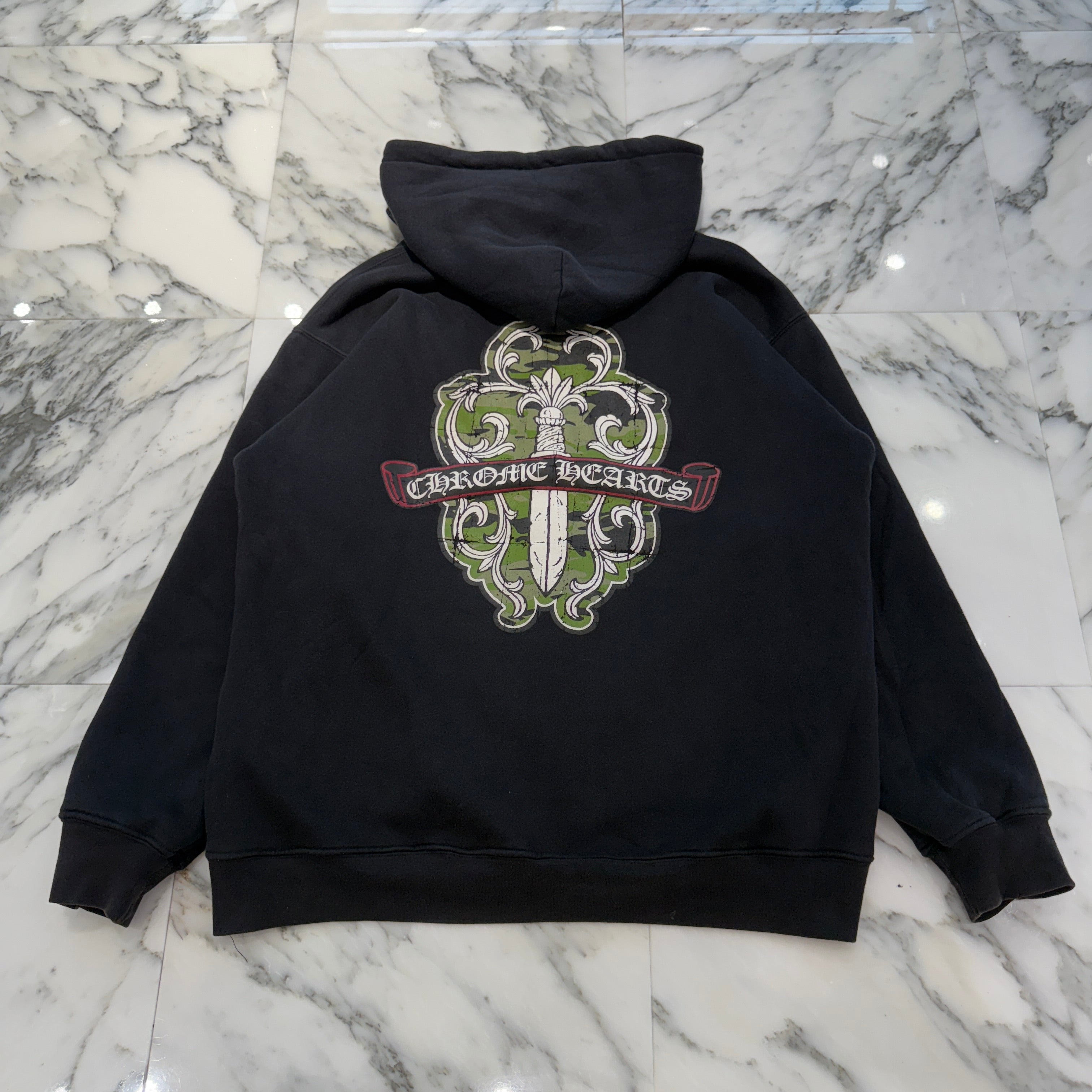 CHROME HEARTS Camo Back Dagger Scroll Logo Label Zip Up Hoodie XL クロムハーツ カモフラージュ バックダガー スクロールロゴラベル ジップアップ フーディ サイズXL