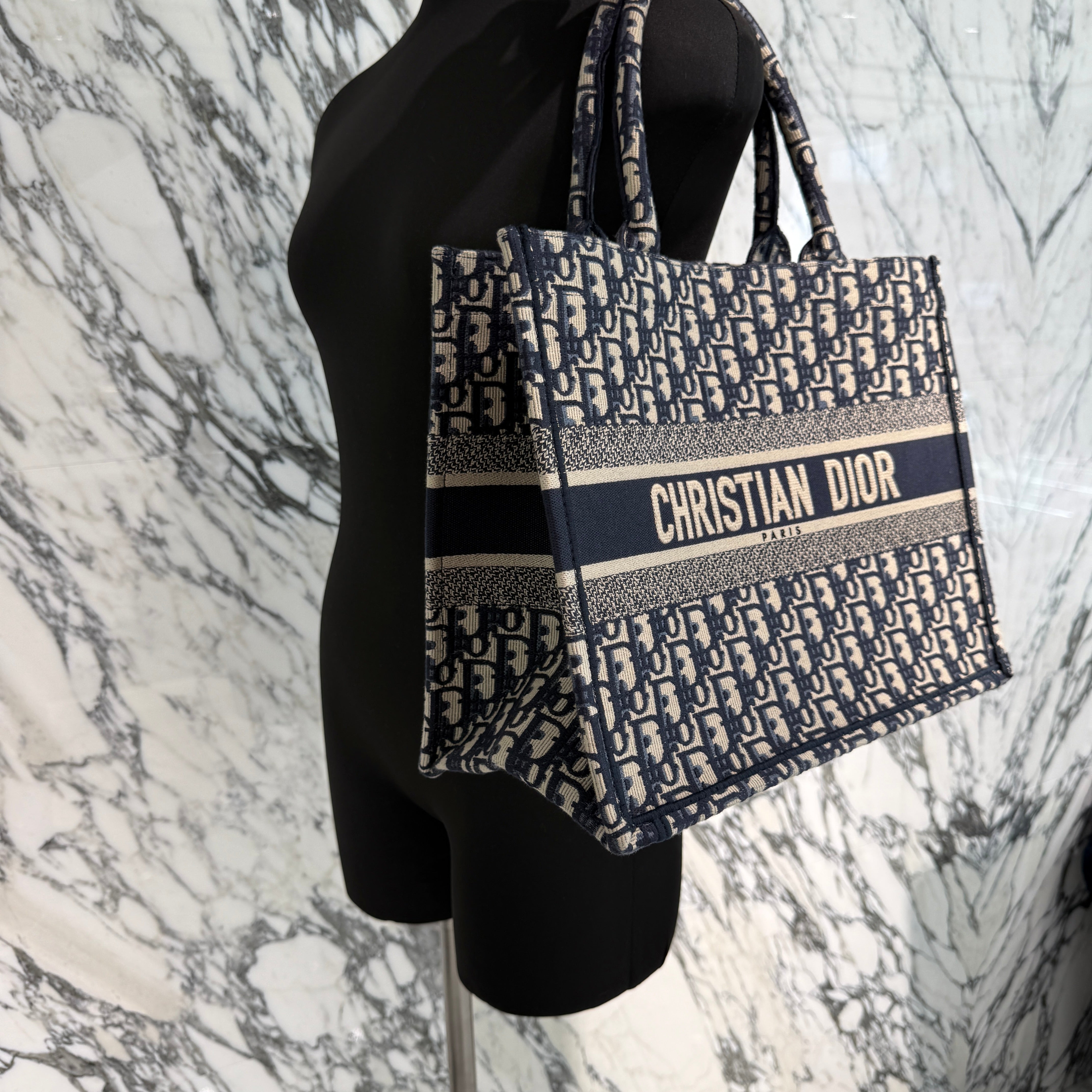 DIOR Oblique Book Tote Bag Medium ディオール オブリーク柄 ブックトートバッグ ミディアム