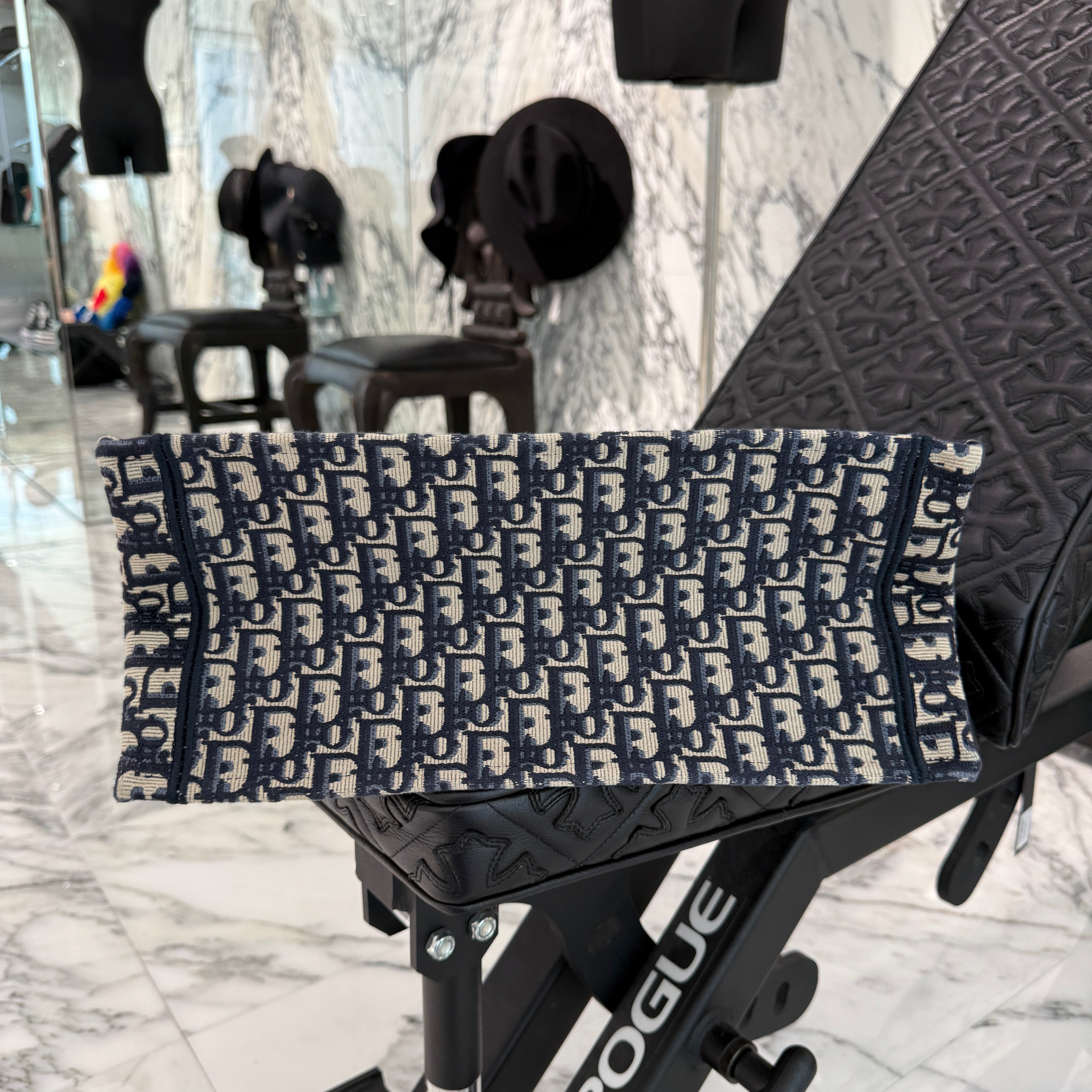 DIOR Oblique Book Tote Bag Medium ディオール オブリーク柄 ブックトートバッグ ミディアム