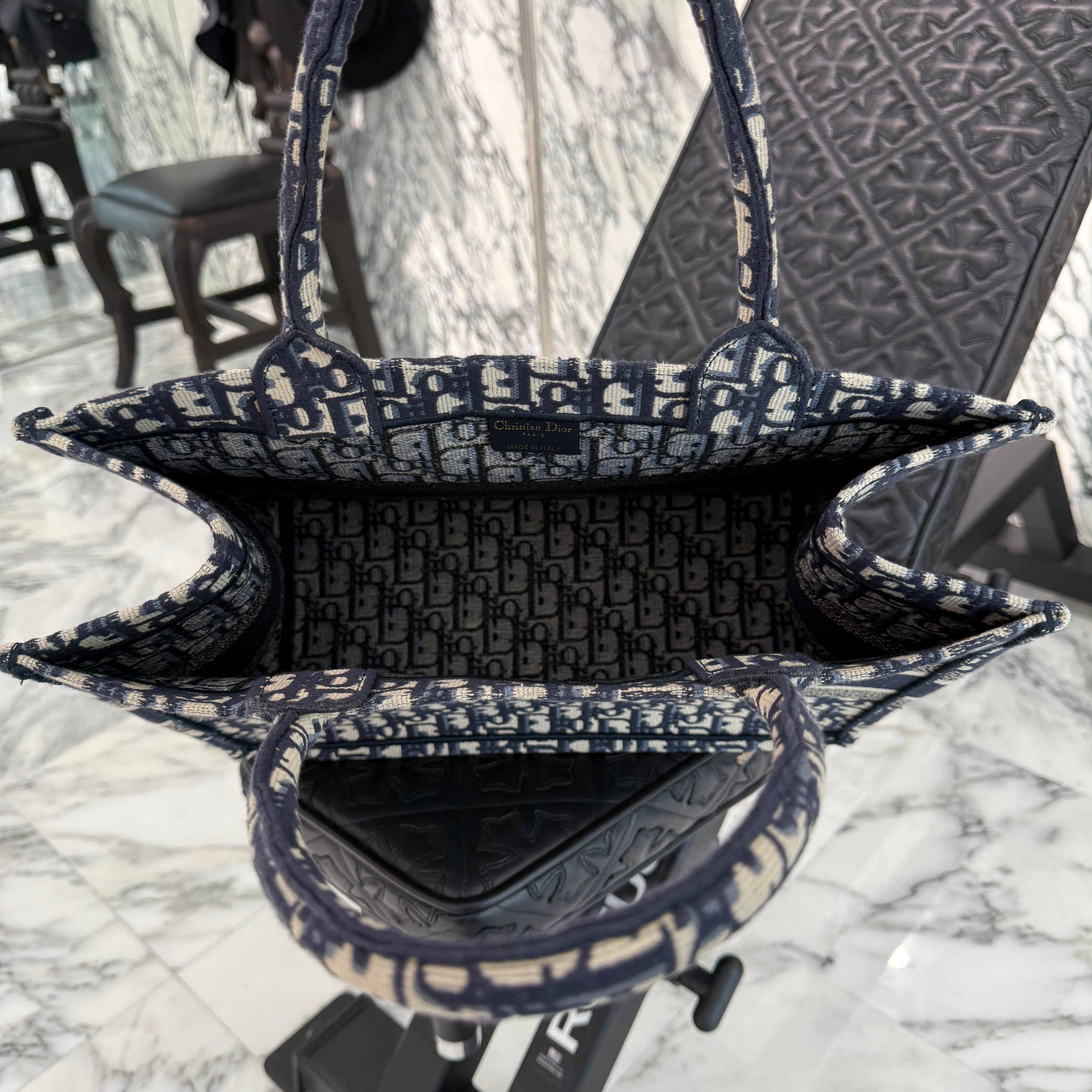 DIOR Oblique Book Tote Bag Medium ディオール オブリーク柄 ブックトートバッグ ミディアム
