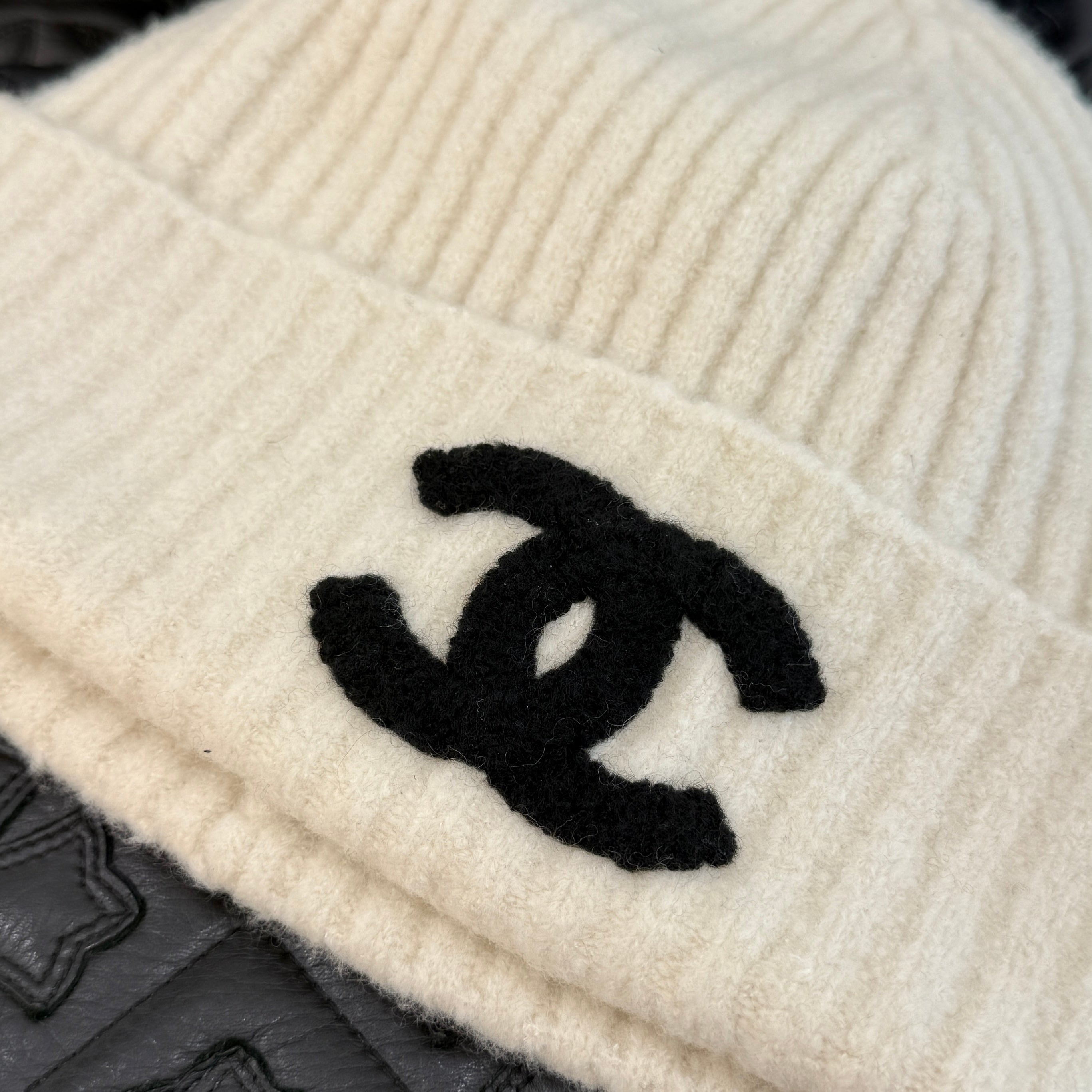 CHANEL 2024AW Coco Mark Cashmere Knit Beanie シャネル ココマーク カシミア ニット ビーニー
