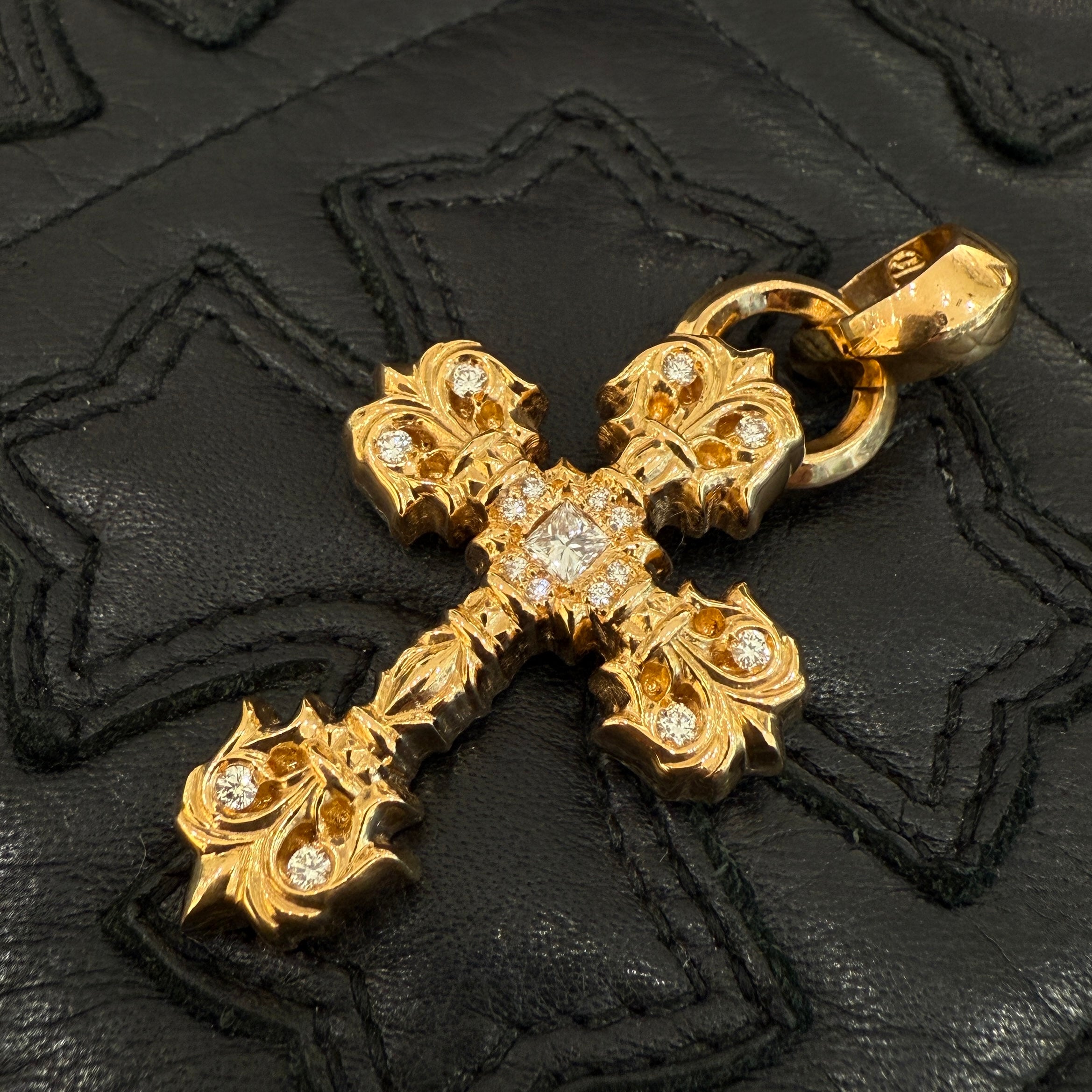 CHROME HEARTS 22K Filigree Cross Pendent XS With Bail PAVE