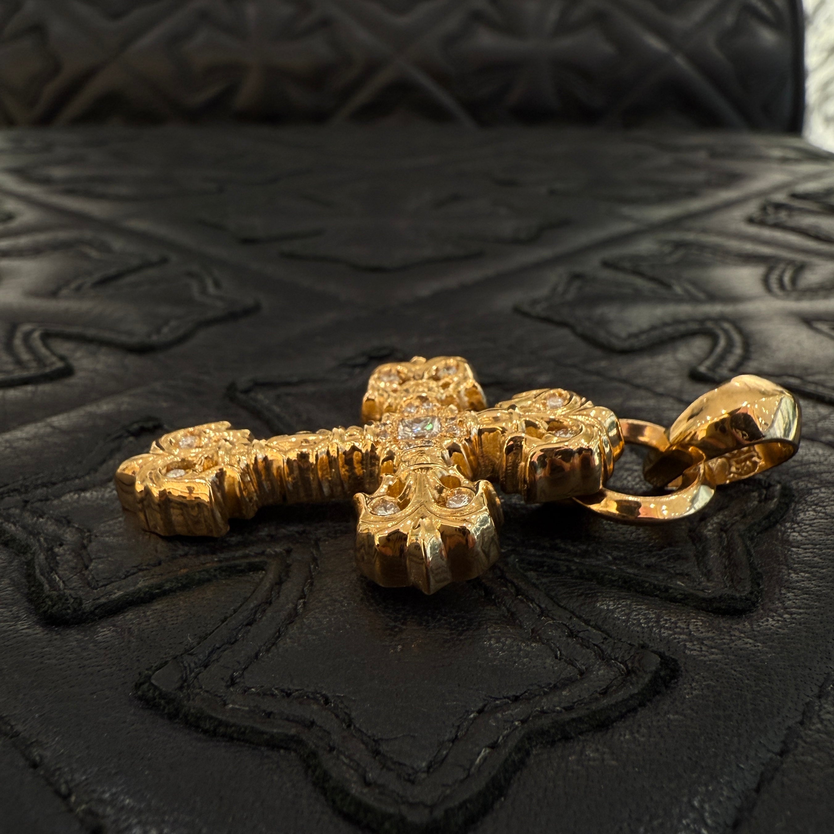 CHROME HEARTS 22K Filigree Cross Pendent XS With Bail PAVE Diamond