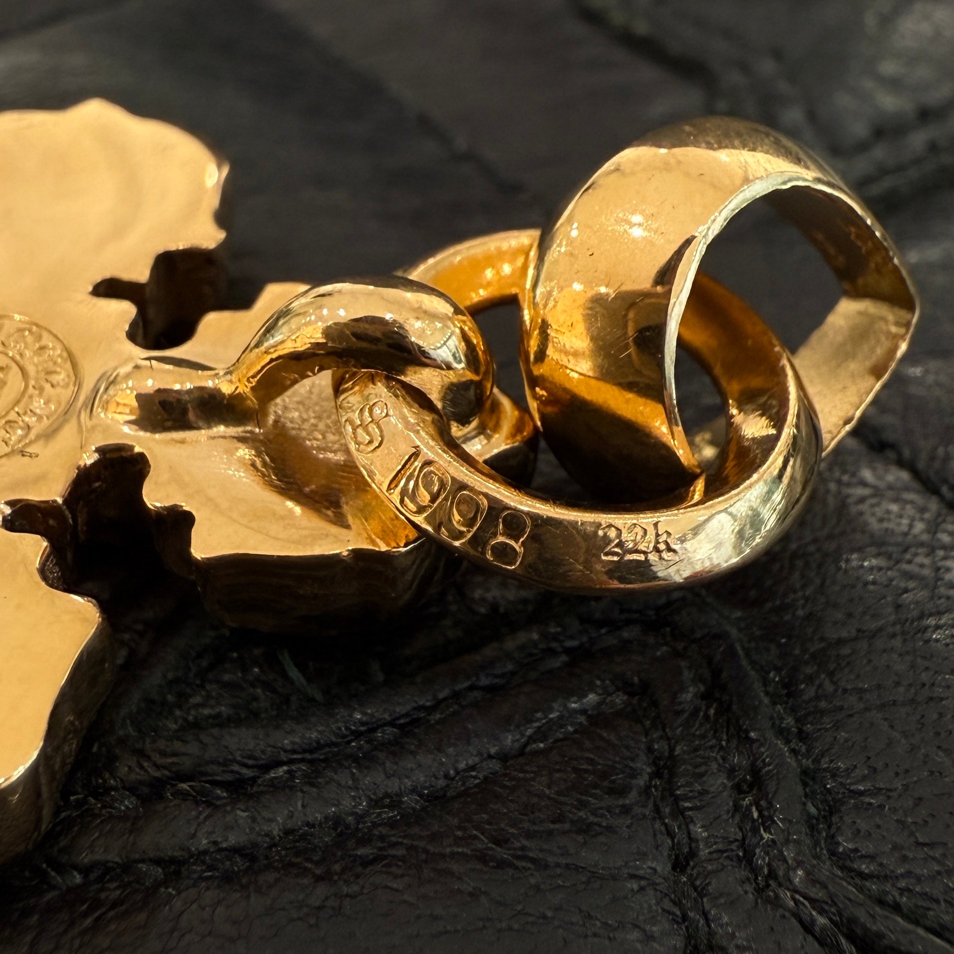 CHROME HEARTS 22K Filigree Cross Pendent XS With Bail PAVE Diamond クロムハーツ 22K フィリグリークロス ペンダントXS ウィズベイル パヴェ ダイヤモンド