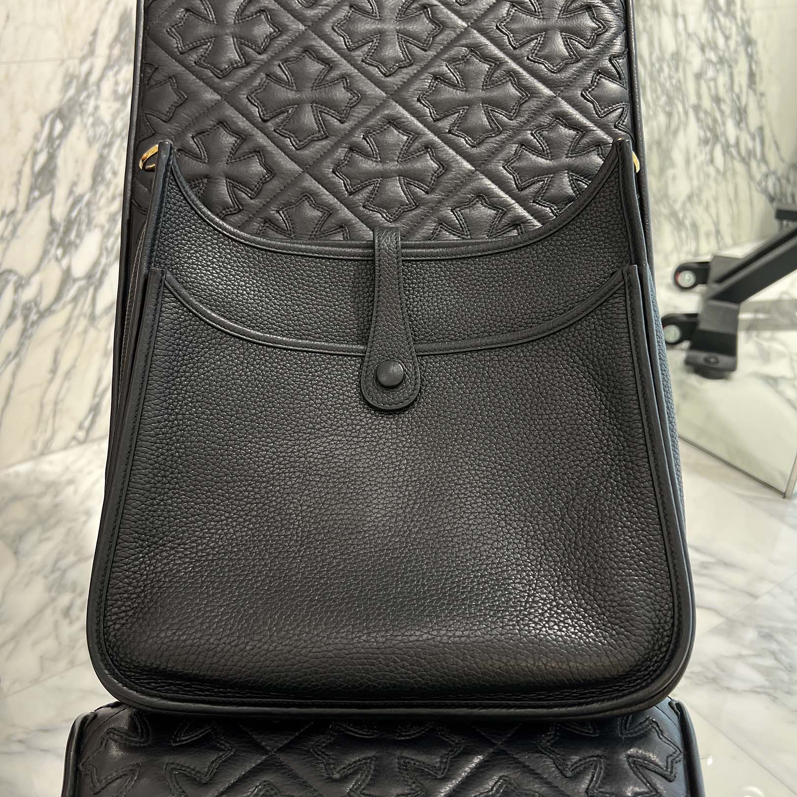 HERMES Evelyne Poche Ⅲ PM 29 "Noir" W刻印 エルメス エブリン ポッシュ Ⅲ PM 29 "ノワール" レザーショルダーバッグ
