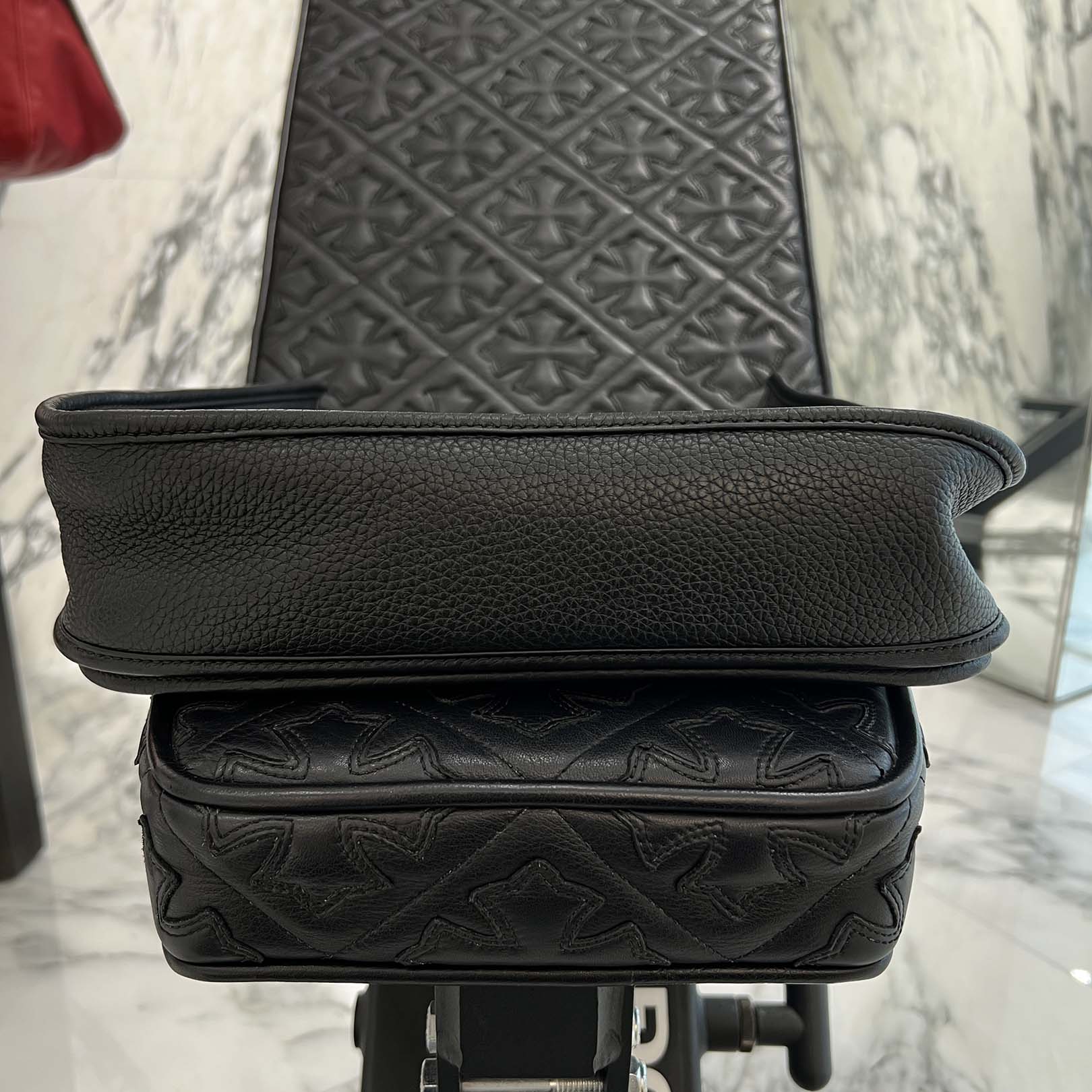 HERMES Evelyne Poche Ⅲ PM 29 "Noir" W刻印 エルメス エブリン ポッシュ Ⅲ PM 29 "ノワール" レザーショルダーバッグ