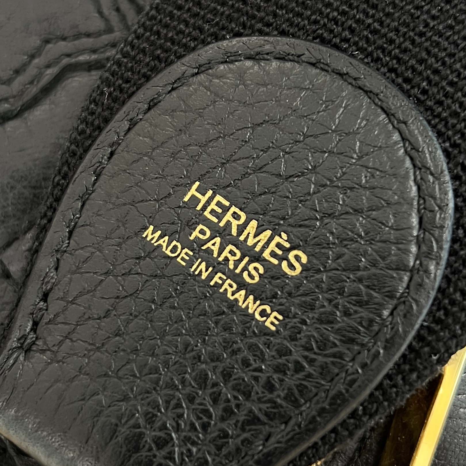 HERMES Evelyne Poche Ⅲ PM 29 "Noir" W刻印 エルメス エブリン ポッシュ Ⅲ PM 29 "ノワール" レザーショルダーバッグ