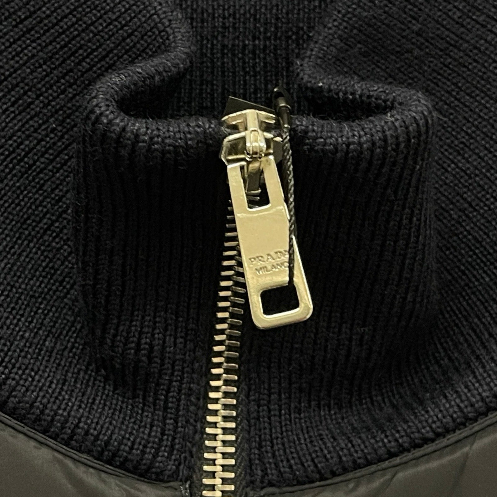 PRADA 2022SS Full Zip Re-Nylon Cardigan UMG116 R212 U98 Size 54