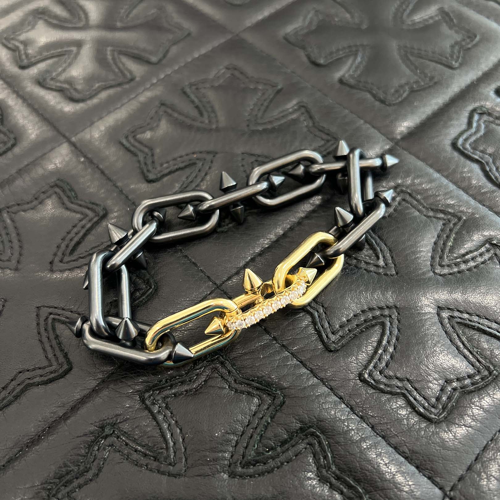 Tiffany Co. Titan by Pharrell Williams Bracelet ティファニー タイタン BY ファレル・ウィリアムス ブレスレット