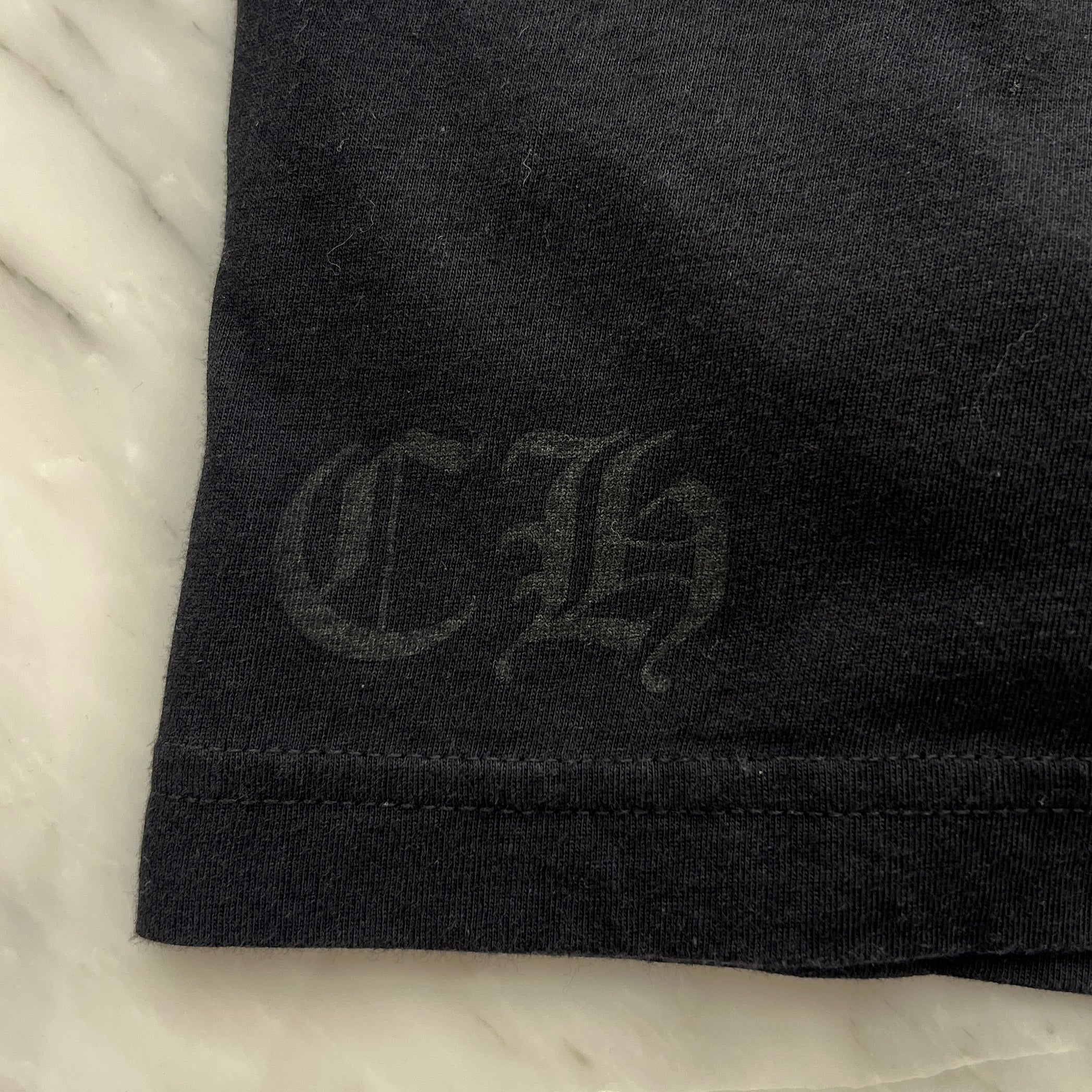 CHROME HEARTS Old English Brown Neck Logo Tee Size L クロムハーツ オールドイングリッシュ ブラウン ネックロゴTシャツ サイズL