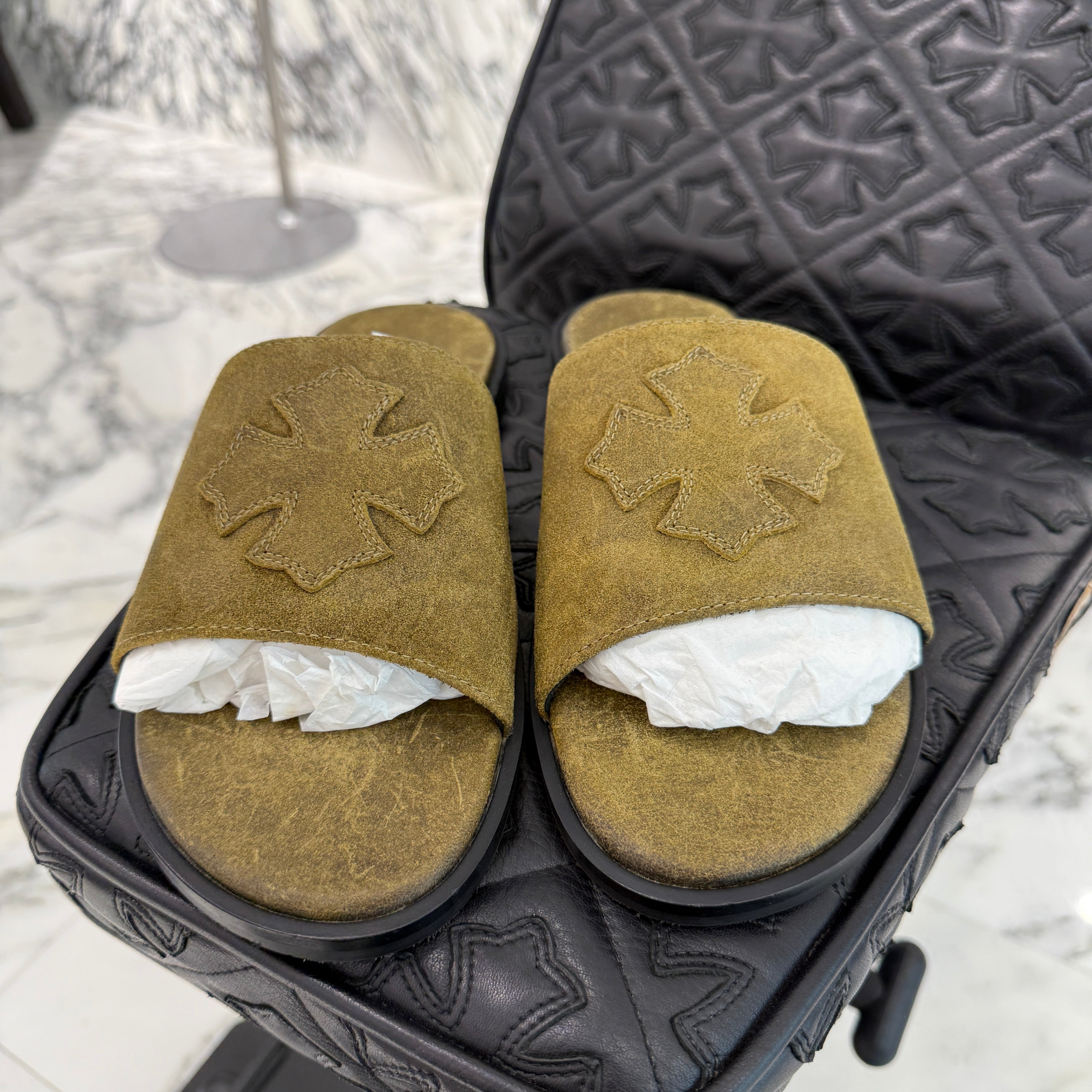 CHROME HEARTS Suede Leather Cross Patch Sandals Size 41 クロムハーツ スエード レザークロスパッチ サンダル サイズ41