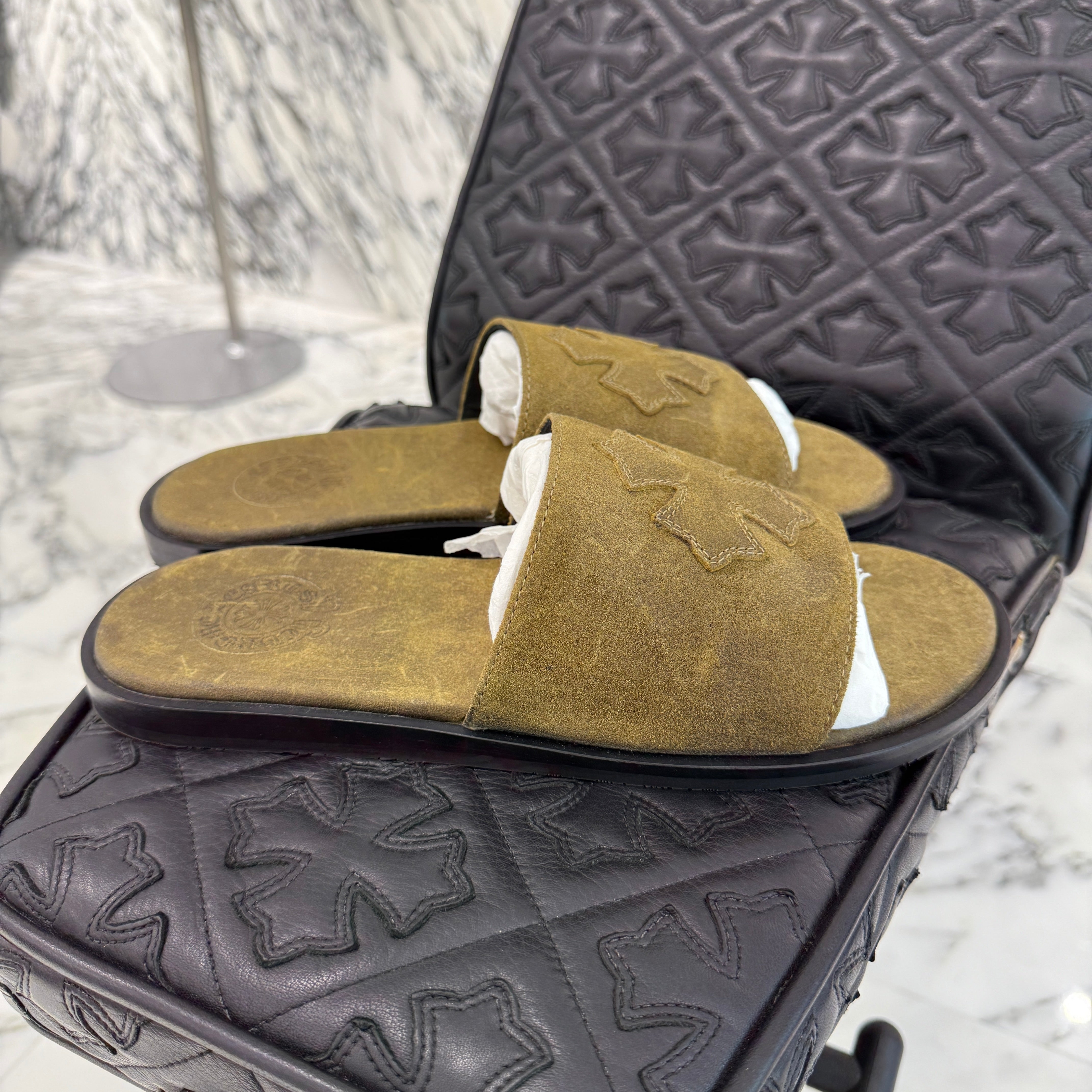 CHROME HEARTS Suede Leather Cross Patch Sandals Size 41 クロムハーツ スエード レザークロスパッチ サンダル サイズ41