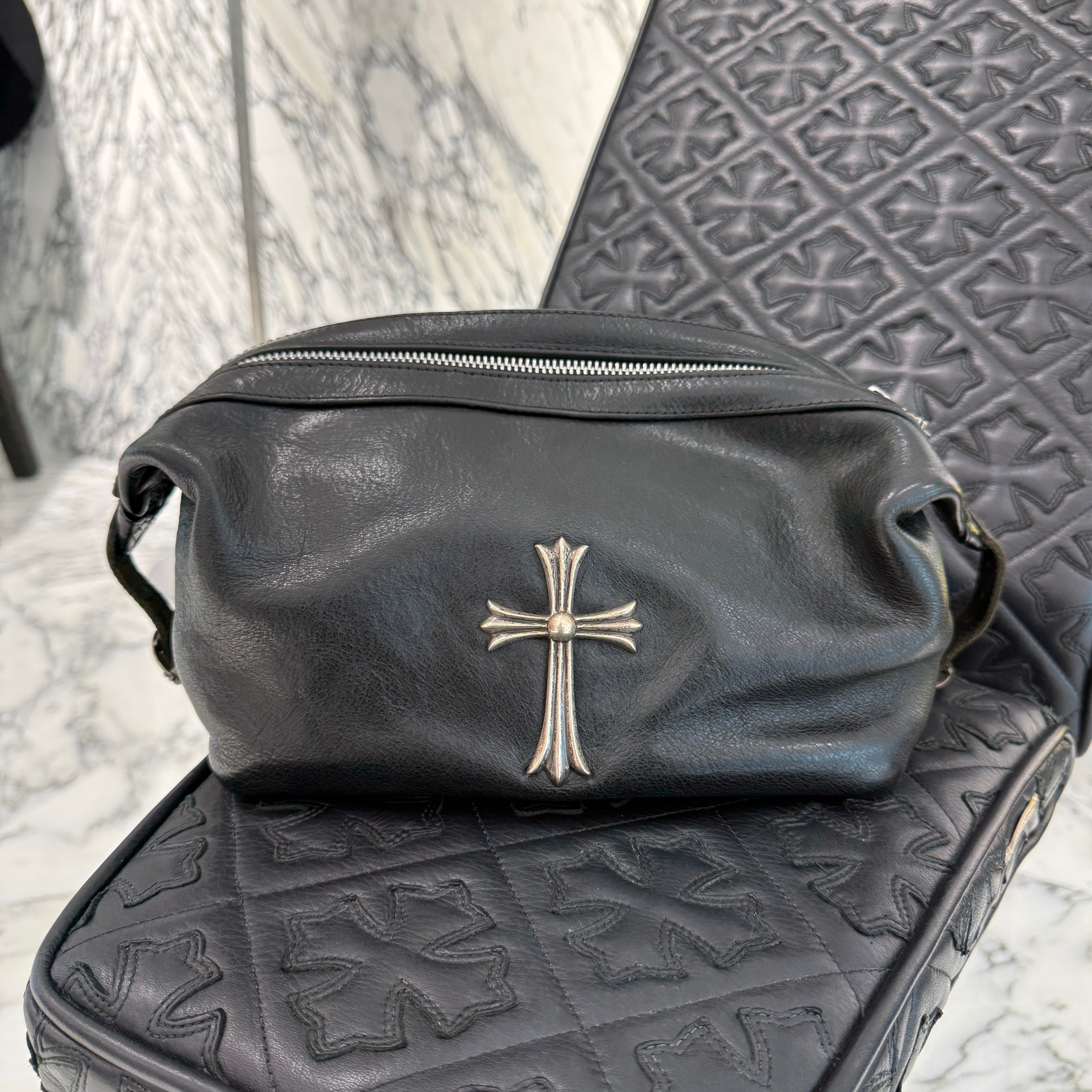 クロムハーツ SHAVING/シェービング レザーハンドバッグ メンズ CHROME HEARTS クロムハーツ ハンドバッグ SHAVING シェービング