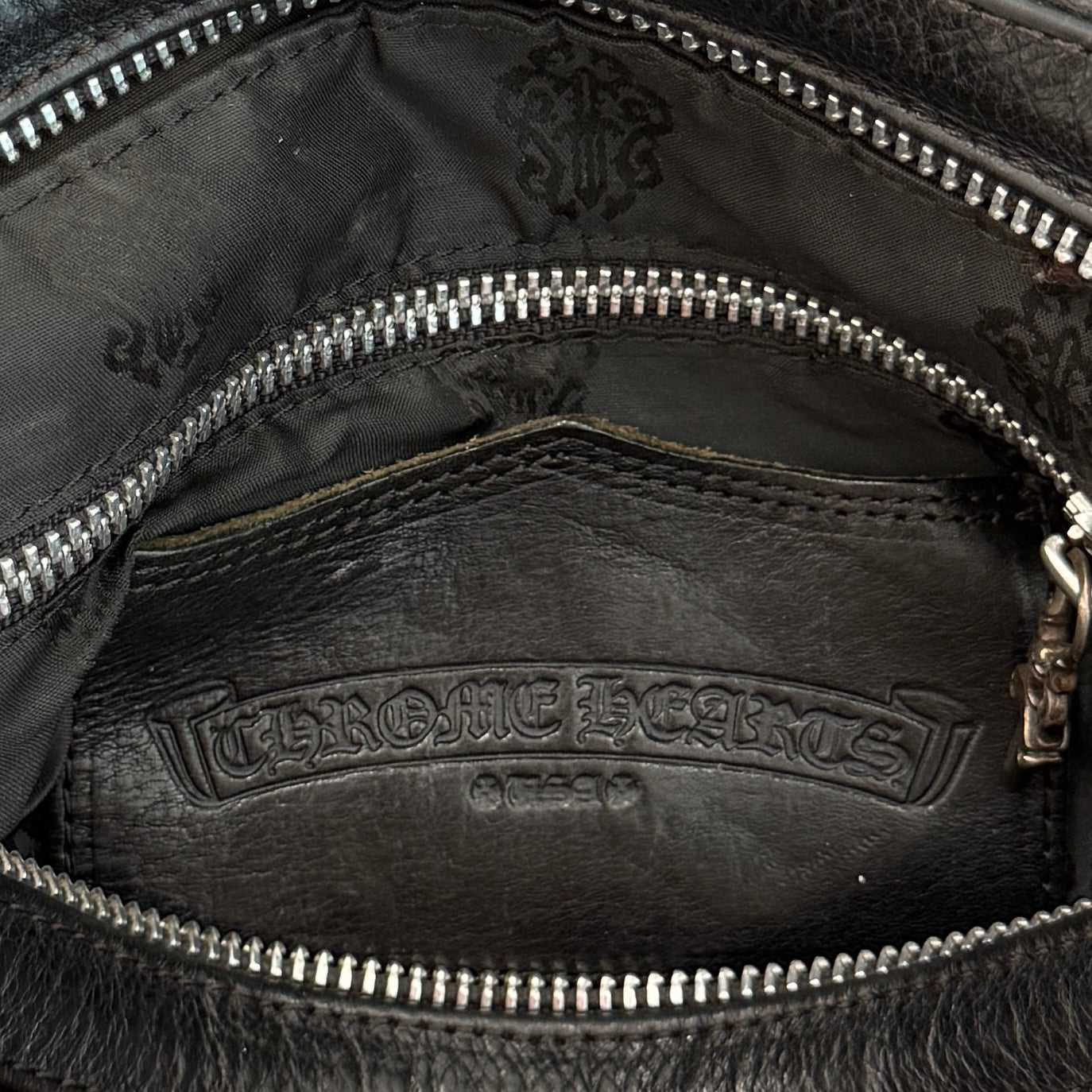 CHROME HEARTS Large Cross Leather Shaving Bag クロムハーツ ラージクロス レザーシェービングバッグ
