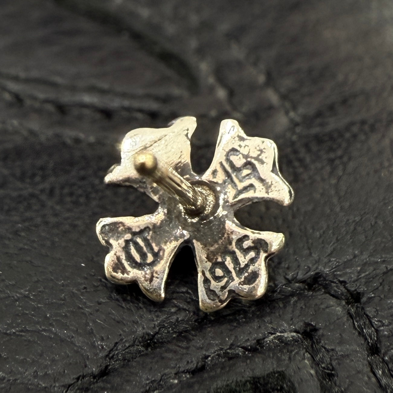 CHROME HEARTS CH Plus Cross Stud Earring クロムハーツ CHプラス クロス スタッズ イヤリング ピアス