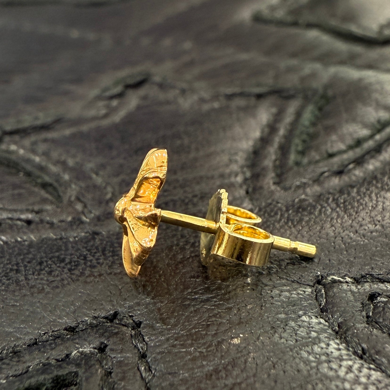 CHROME HEARTS 22K CH Plus Cross Stud Earring クロムハーツ 22K CH
