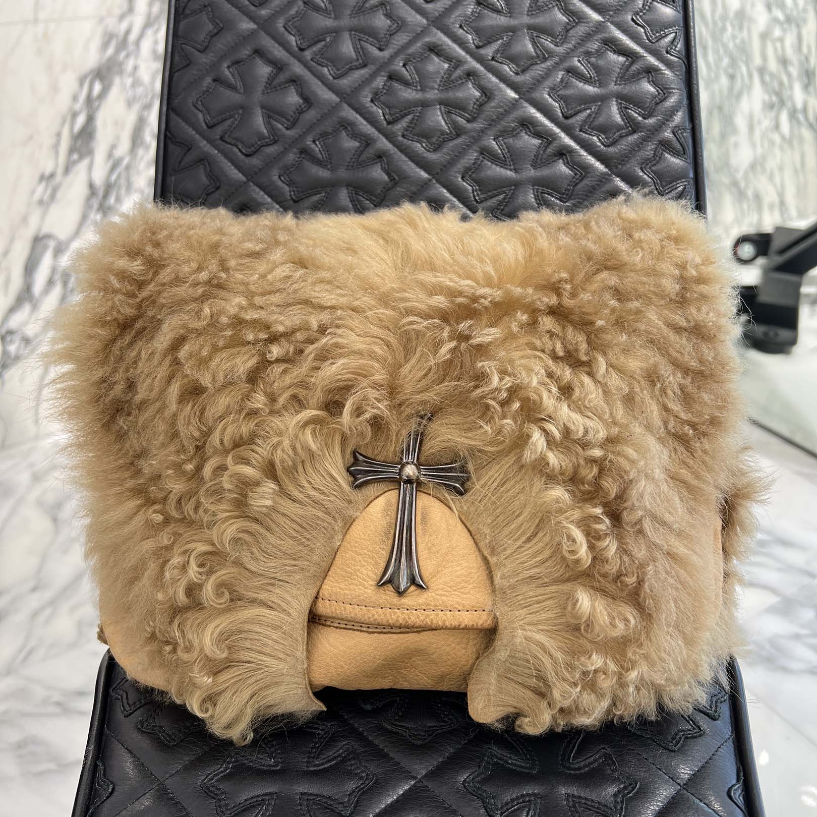 CHROME HEARTS Large Cross Mouton fur Miss Bean Bag クロムハーツ ラージクロス ムートンファー ミス ビーン バッグ