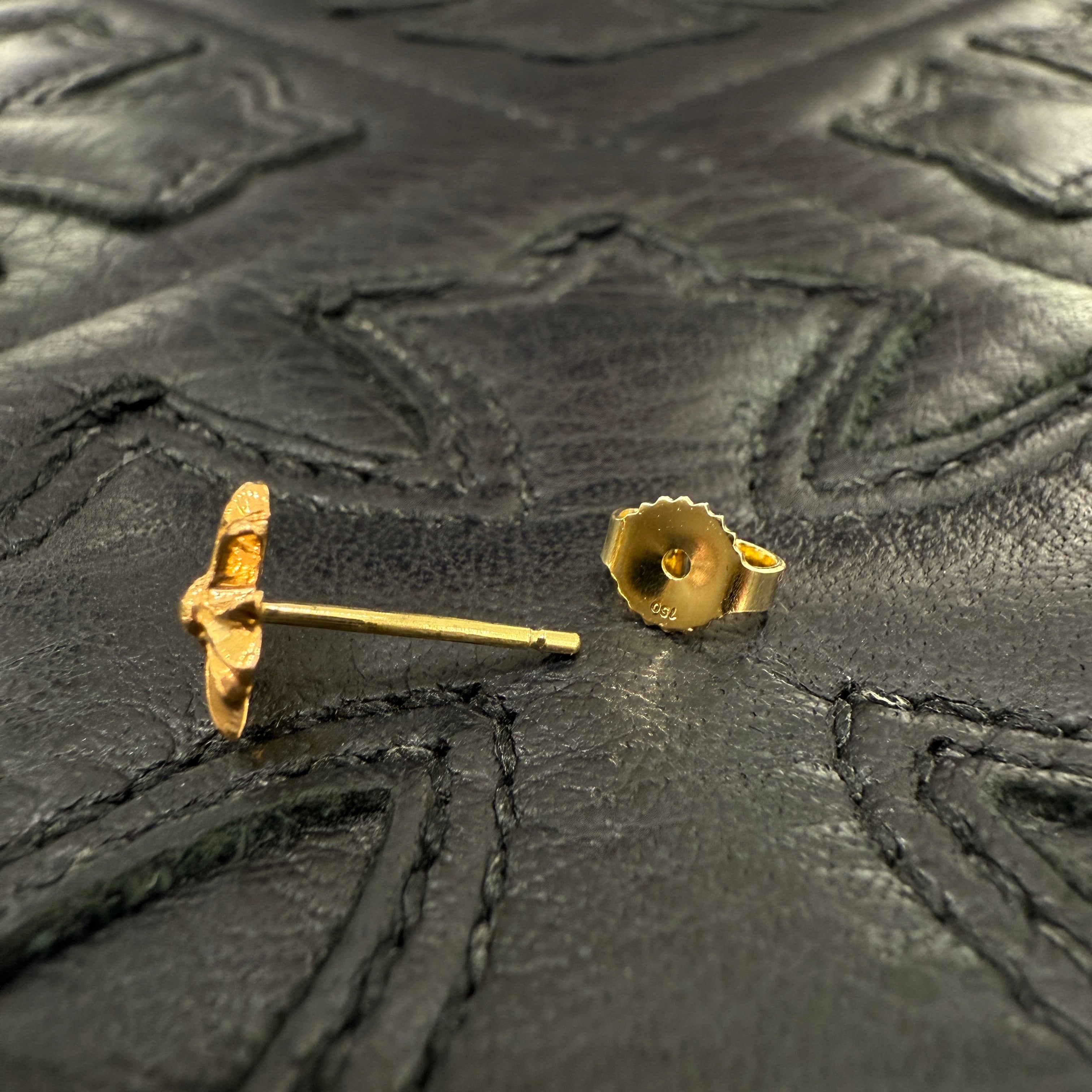 CHROME HEARTS 22K CH Plus Cross Stud Earring クロムハーツ 22K CHプラス クロス スタッズ イヤリング ピアス