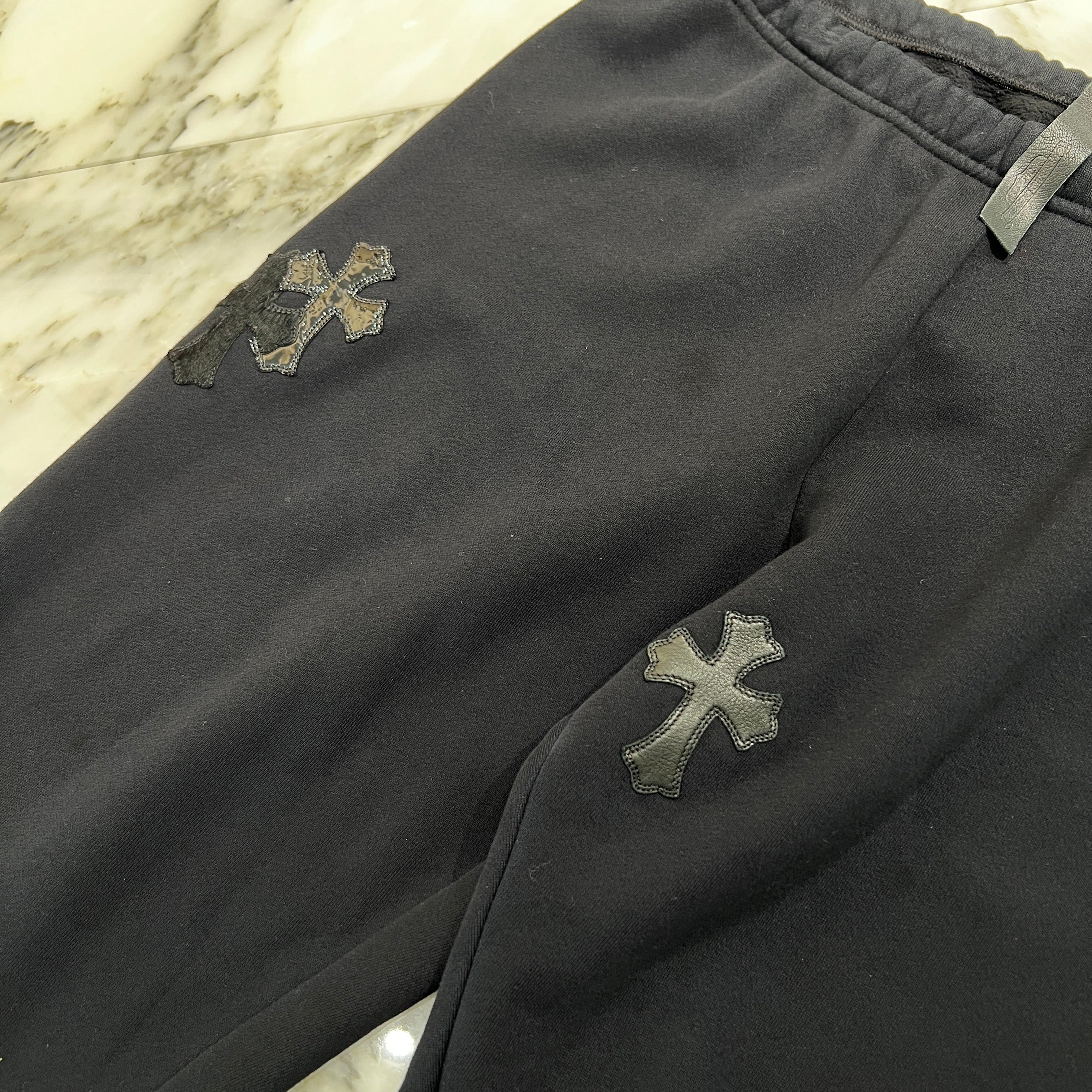 CHROME HEARTS GRP Y NOT Harako Patent Leather Cross Patch Sweat Pants Size M クロムハーツ ワイノット ハラコ パテント レザー クロスパッチ スウェットパンツ サイズM