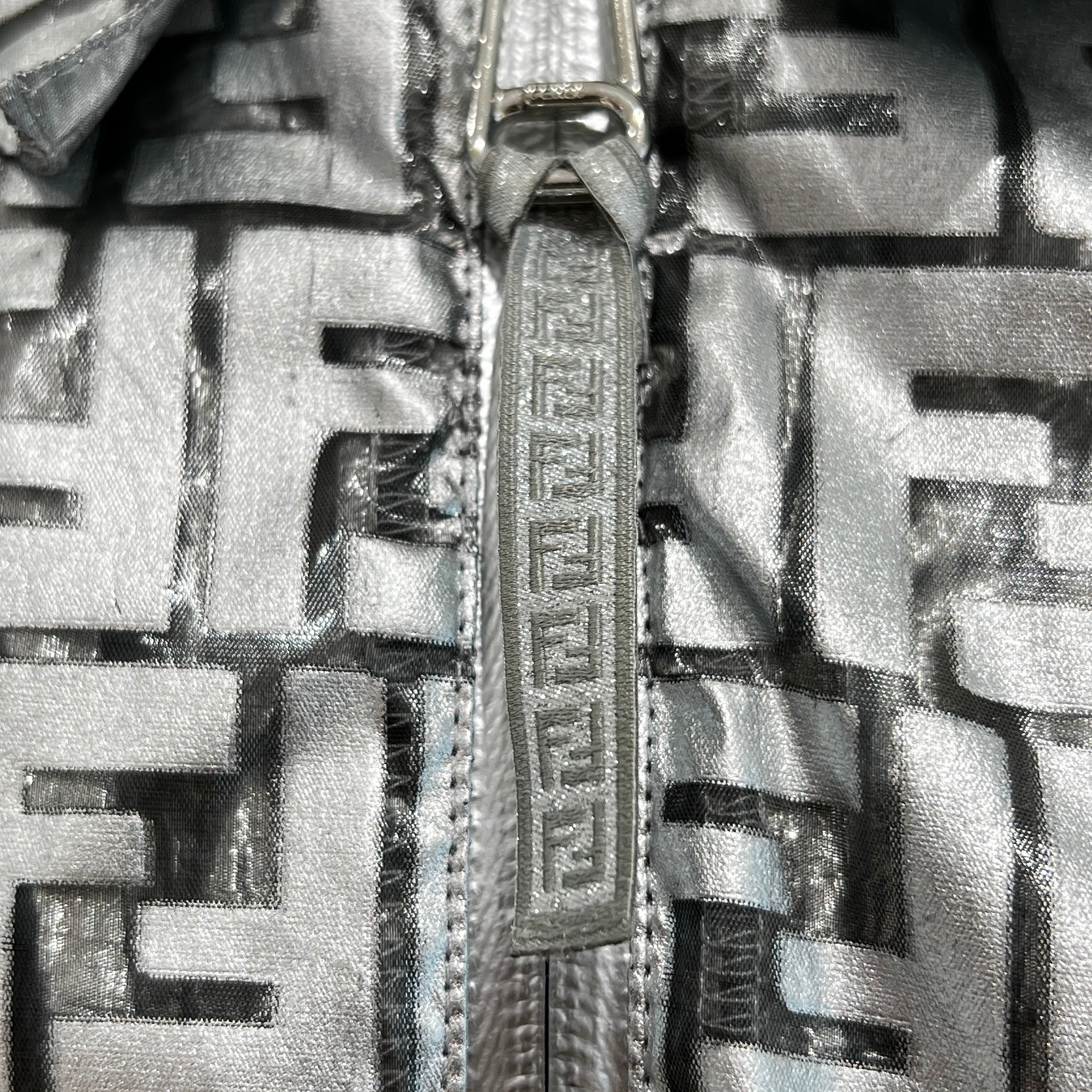 FENDI × Nicki Minaj 2022SS FF Logo Print Silver Nylon Blouson Jacket FAA470 AB3L Size 40 フェンディ × ニッキーミナージュ FFロゴプリント ナイロン ブルゾン ジャケット サイズ40