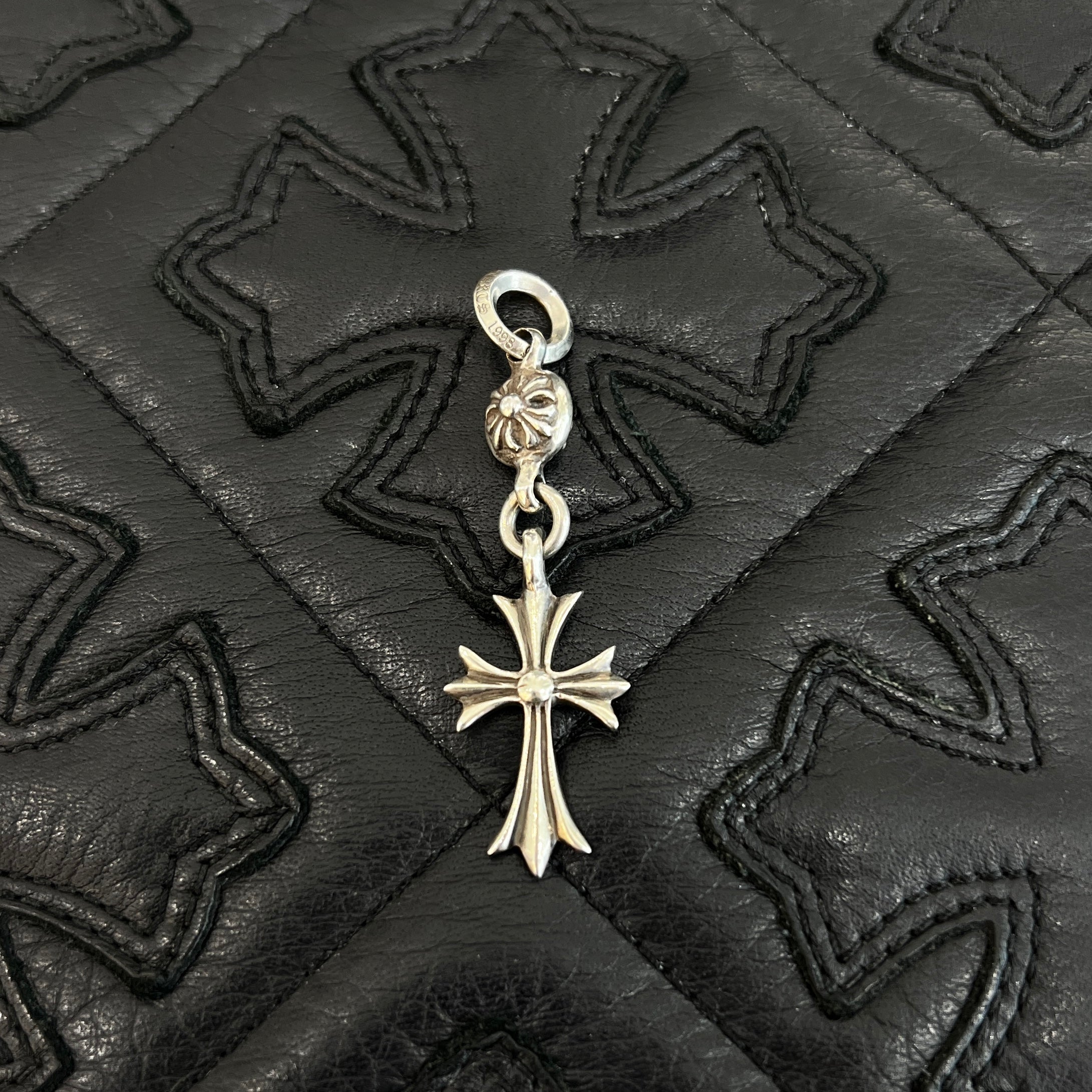 CHROME HEARTS 1 Ball Tiny Cross Charm Pendant Top クロムハーツ 1 ボール タイニークロス チャーム ペンダントトップ