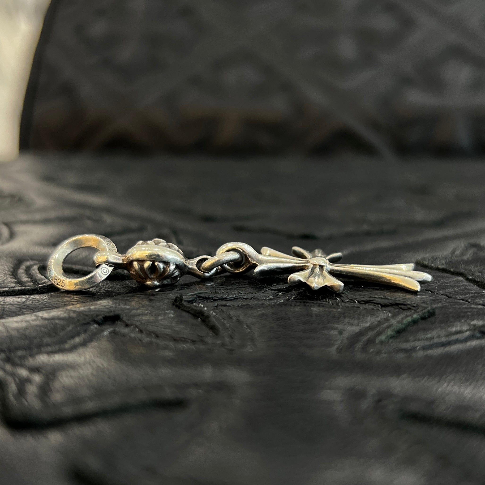 CHROME HEARTS 1 Ball Tiny Cross Charm Pendant Top クロムハーツ 1 ボール タイニークロス チャーム ペンダントトップ