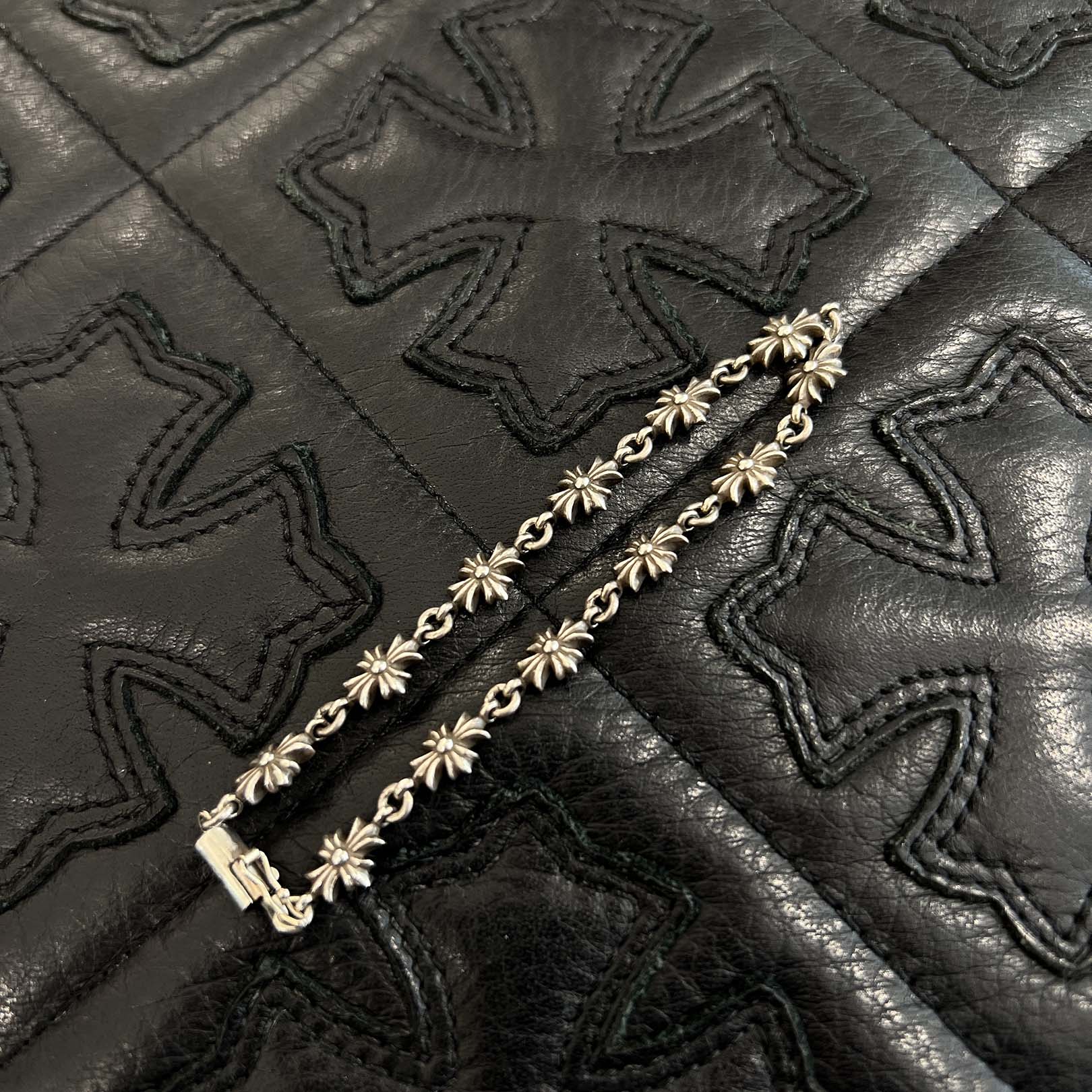 CHROME HEARTS Tiny E CH Plus Bracelet 12 LINK クロムハーツ タイニーE CHプラス ブレスレット 12リンク