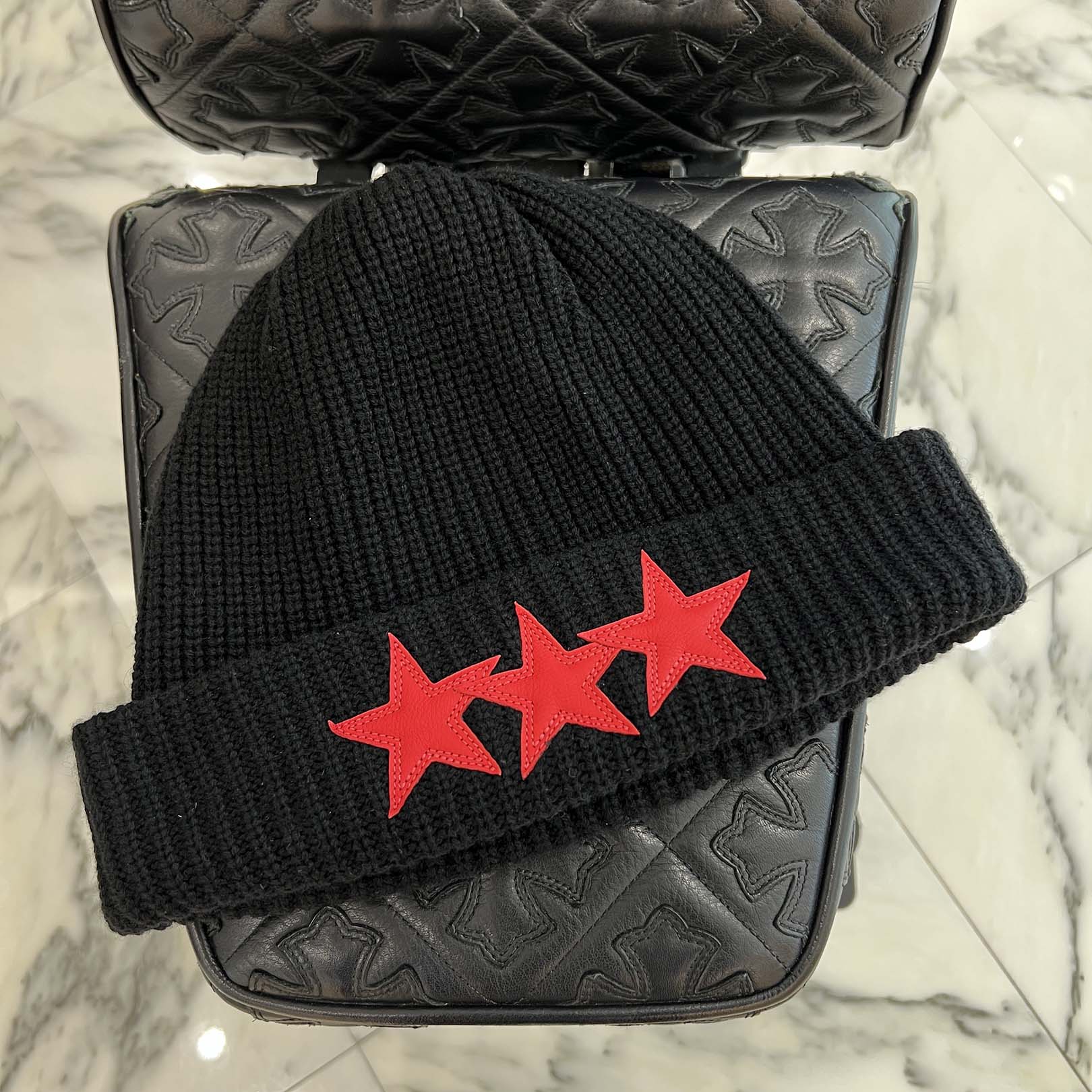 CHROME HEARTS 3 Star Leather Patch Cashmere Knit Beanie Size ONE SIZE (53-60) クロムハーツ 3スター レザーパッチ カシミア ニットビーニー サイズONE SIZE (53-60)