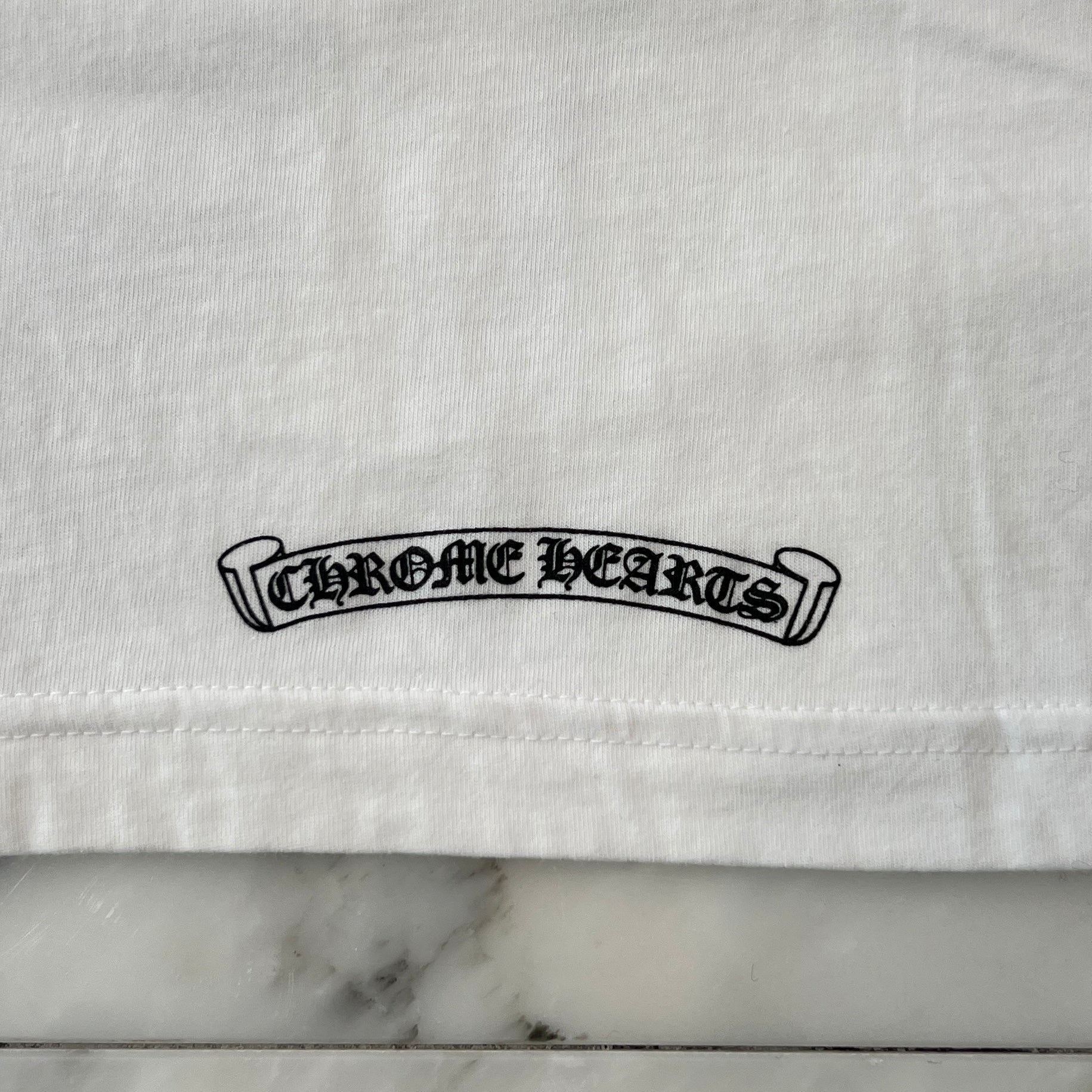 CHROME HEARTS Tokyo Limited Made In Hollywood Vertical Logo Tee Size L クロムハーツ 東京限定 メイドインハリウッド ヴァーティカルロゴ Tシャツ サイズL