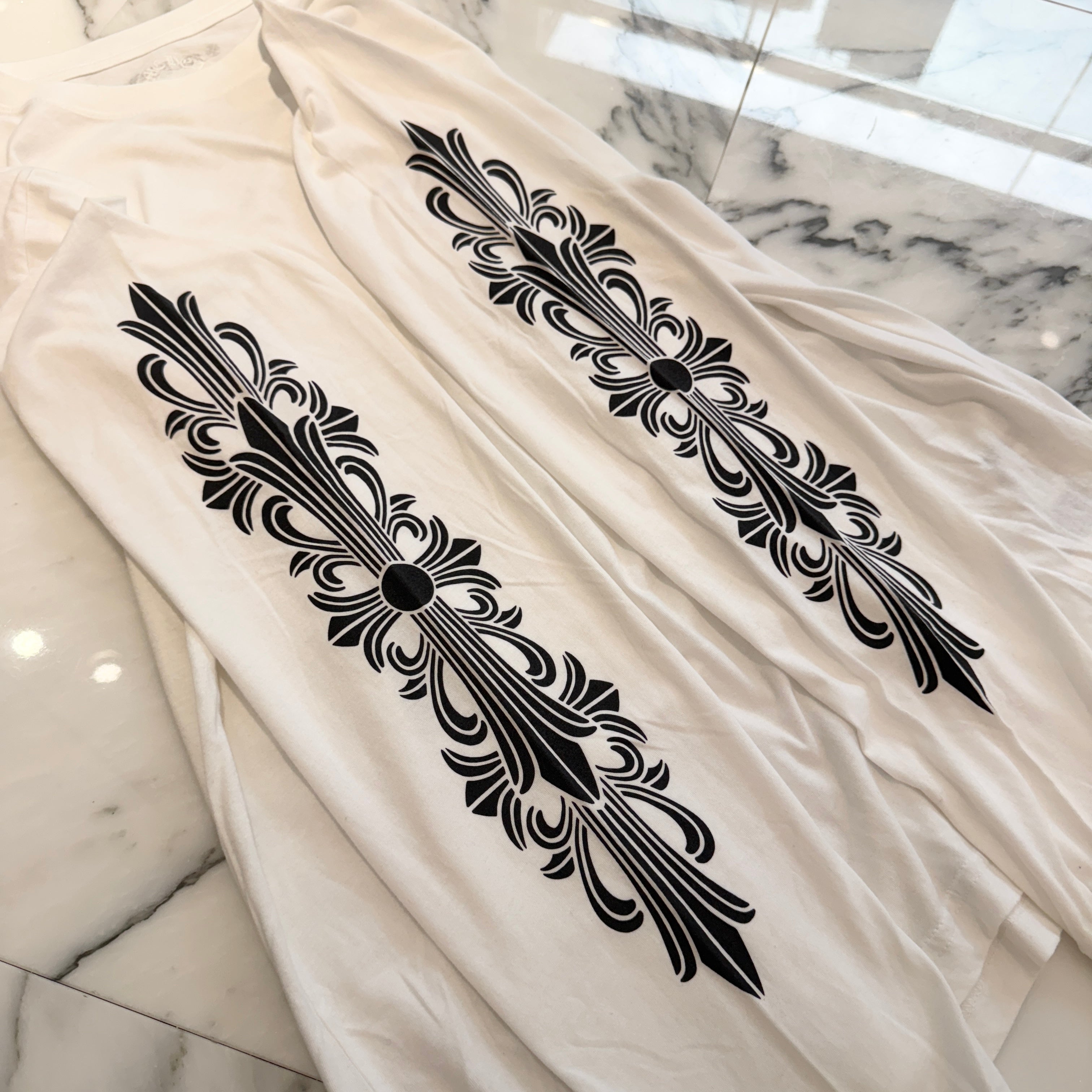 CHROME HEARTS Floral Cross Horseshoe Long Sleeve Tee Size XL クロムハーツ フローラルクロス ホースシュー ロングスリーブTシャツ サイズXL