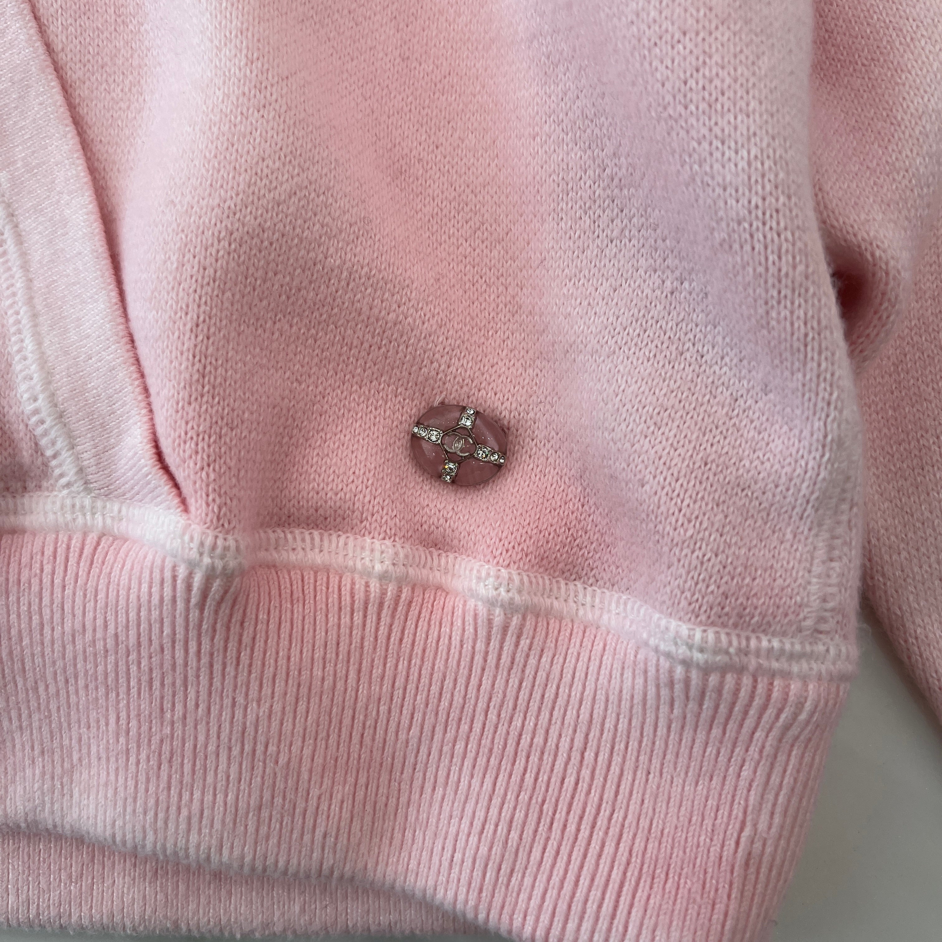 CHANEL Coco Mark Embroidery Gradient Cotton Pullover Hoodie P76494K10994 Size L シャネル ココマーク刺繍 グラデーション コットンプルオーバーフーディ プルオーバーパーカー サイズL