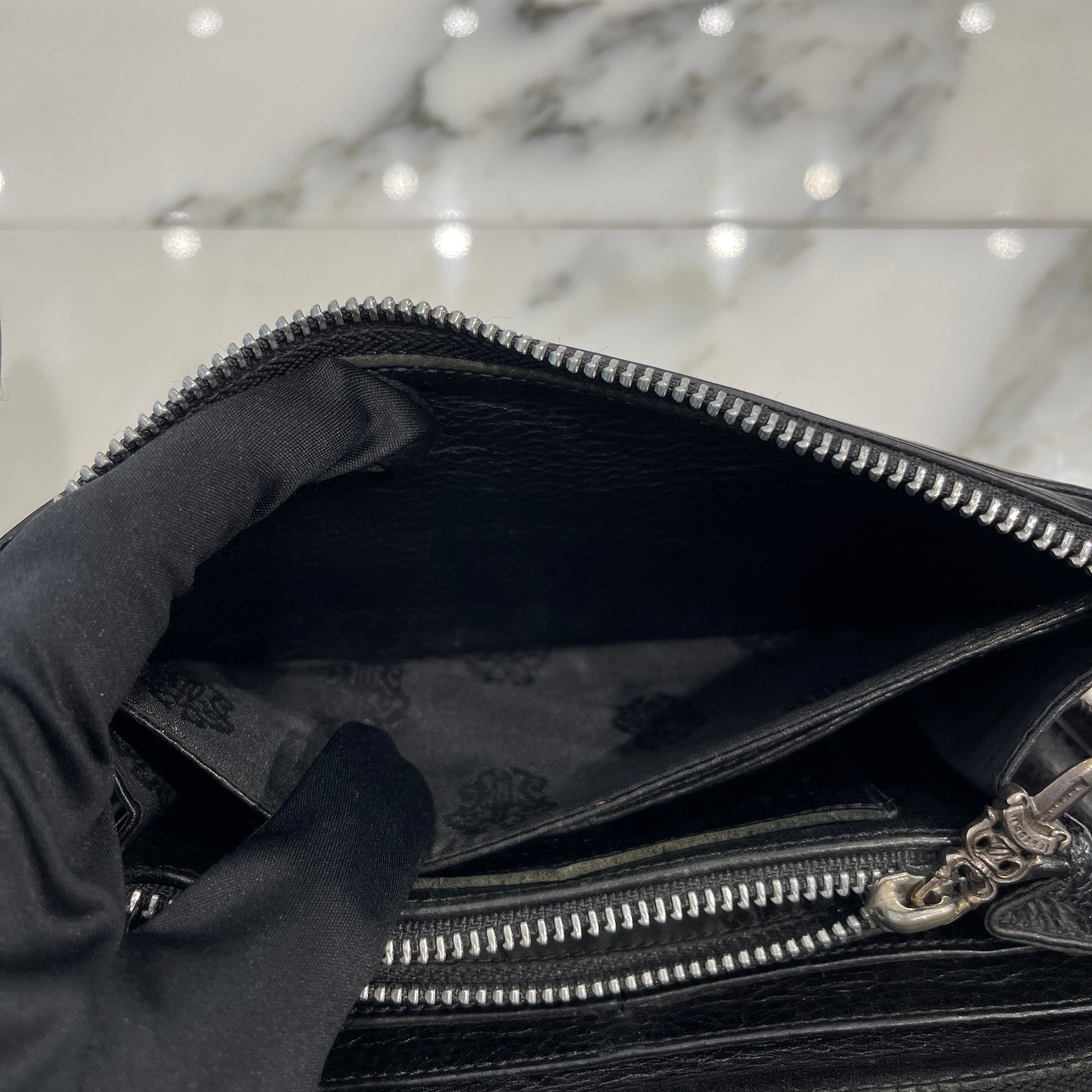 CHROME HEARTS 3 Cemetery Leather Cross Patch F Zip Wallet クロムハ―ツ 3 セメタリー レザークロスパッチ Fジップ ウォレット