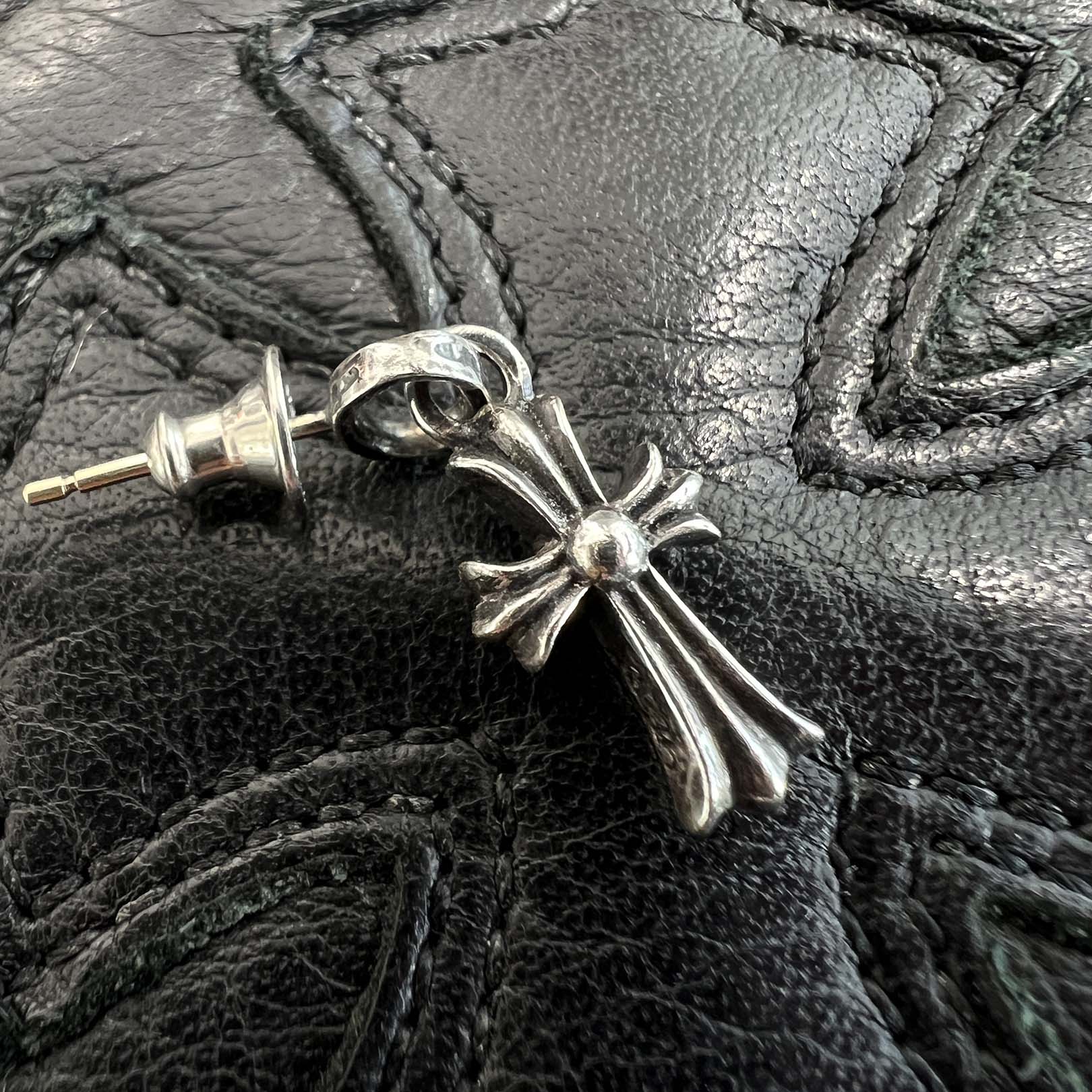 CHROME HEARTS BABY FAT CROSS Earring クロムハーツ ベイビーファット