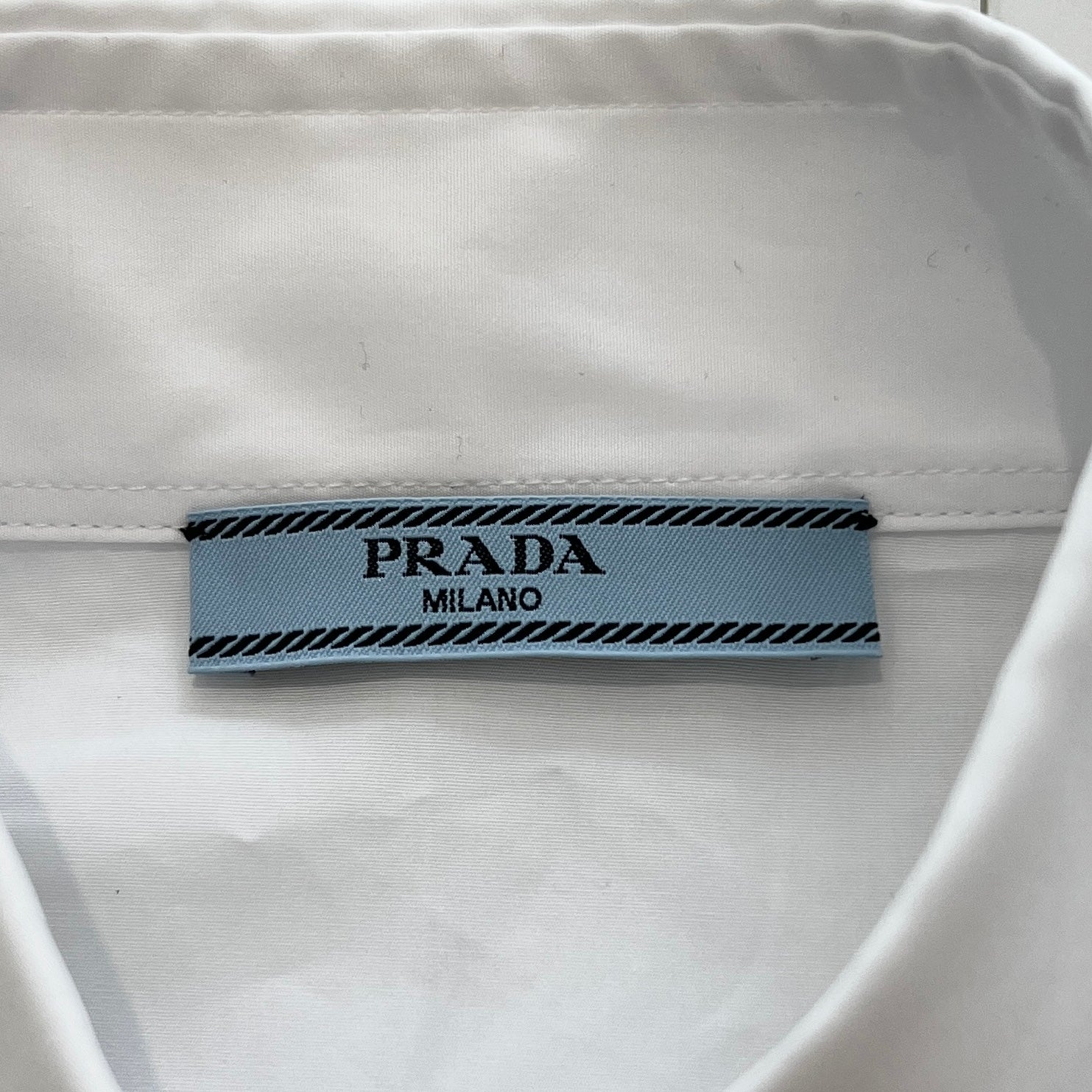 PRADA 2024SS Triangle Logo Plate Poplin Shirt P419G S222 1XV2 Size 38 プラダ トライアングル ロゴプレート ポプリン シャツ サイズ38