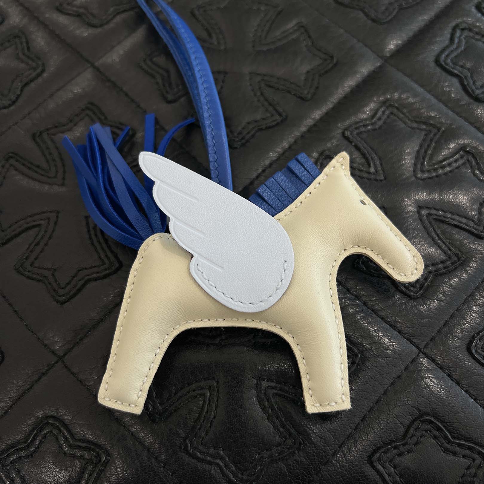 HERMES Rodeo Pegasus PM Charm W刻印 エルメス ロデオ ペガサス PM チャーム