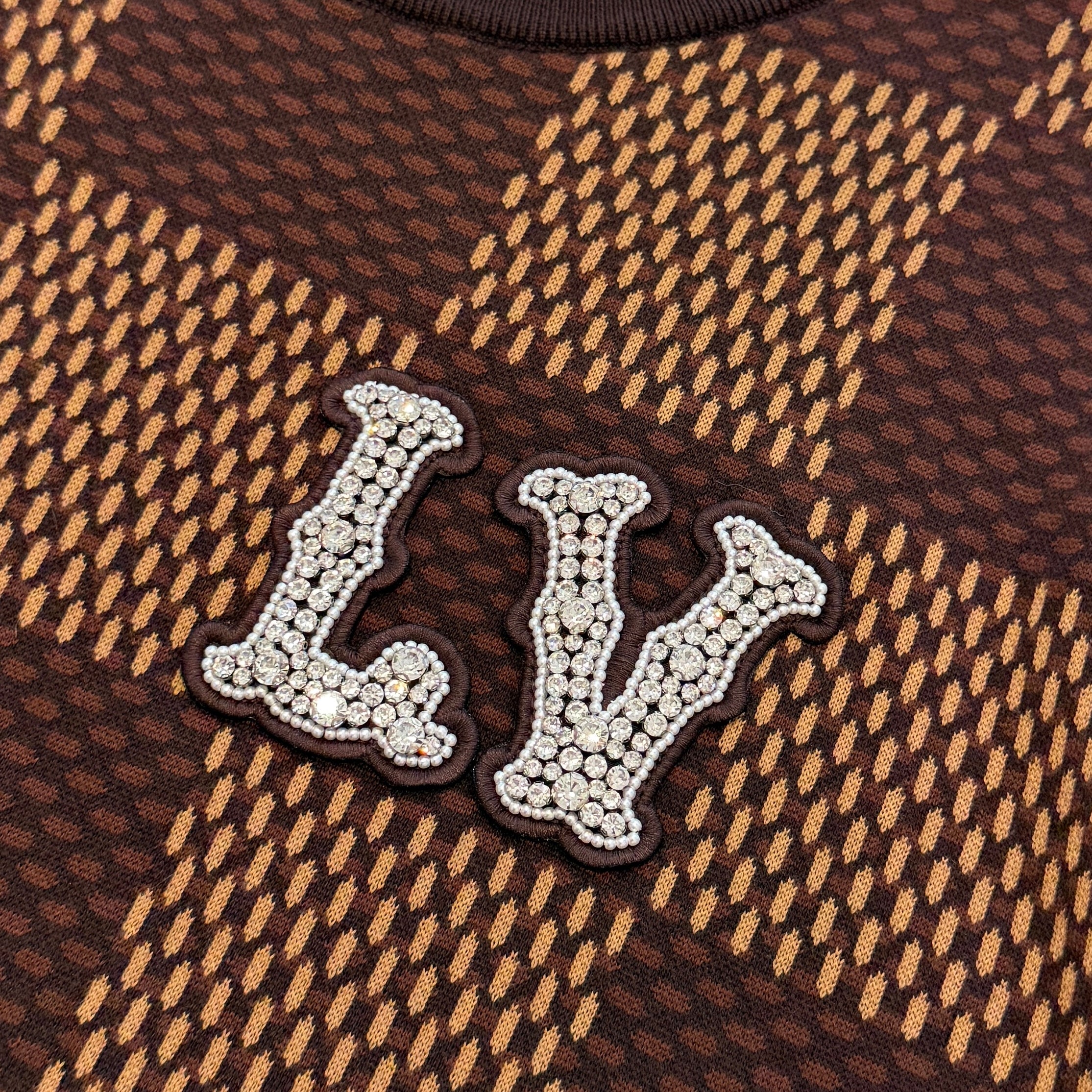 LOUIS VUITTON 2024SS Cotton Damier Strauss LV Patch Tee HQN63W Size S ルイヴィトン コットンダミエ ストラスLVパッチ Tシャツ サイズS