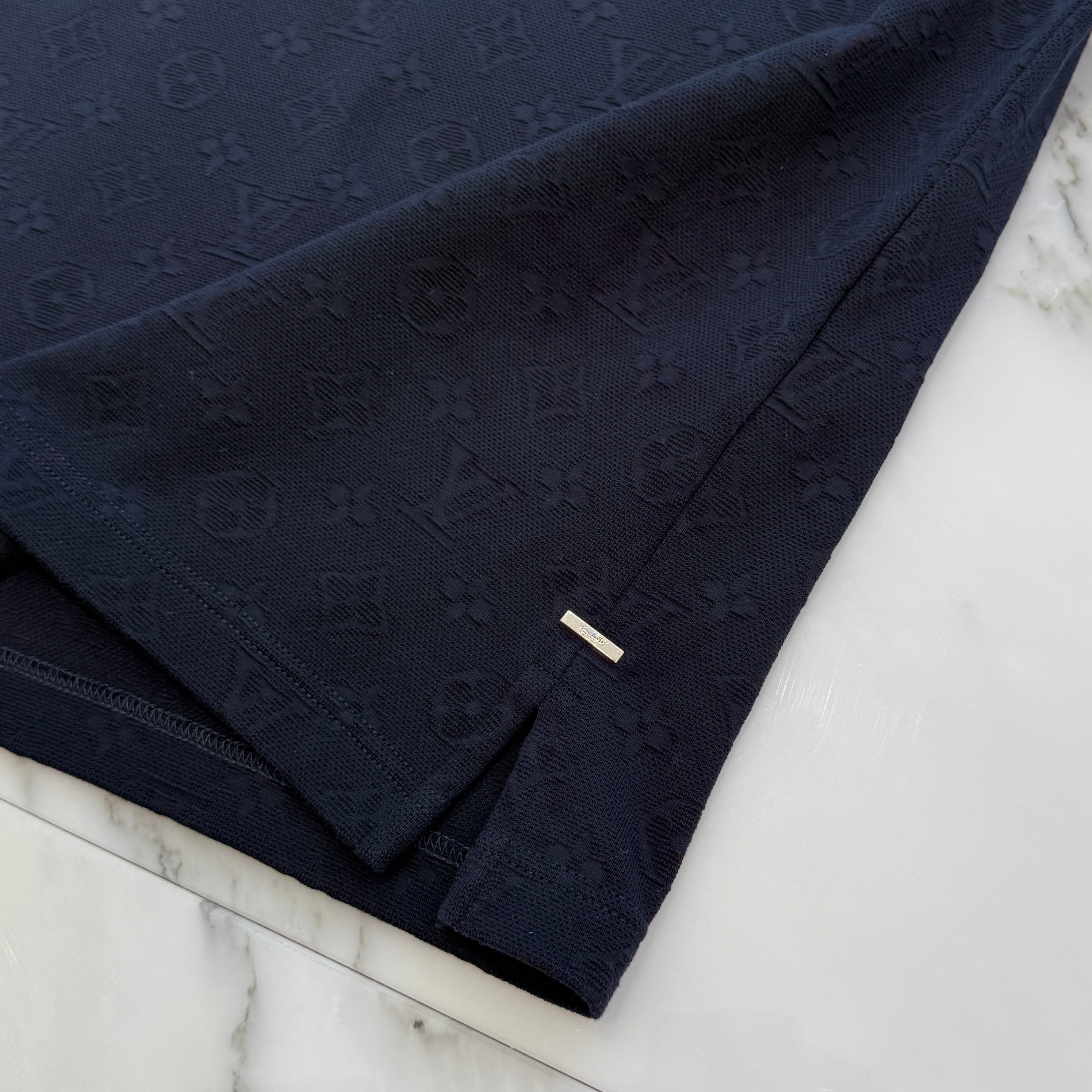 LOUIS VUITTON 2022AW Signature 3D Pocket Monogram Cotton Tee HIY49W Size S ルイヴィトン シグネチャー 3Dポケット モノグラム コットンTシャツ サイズS