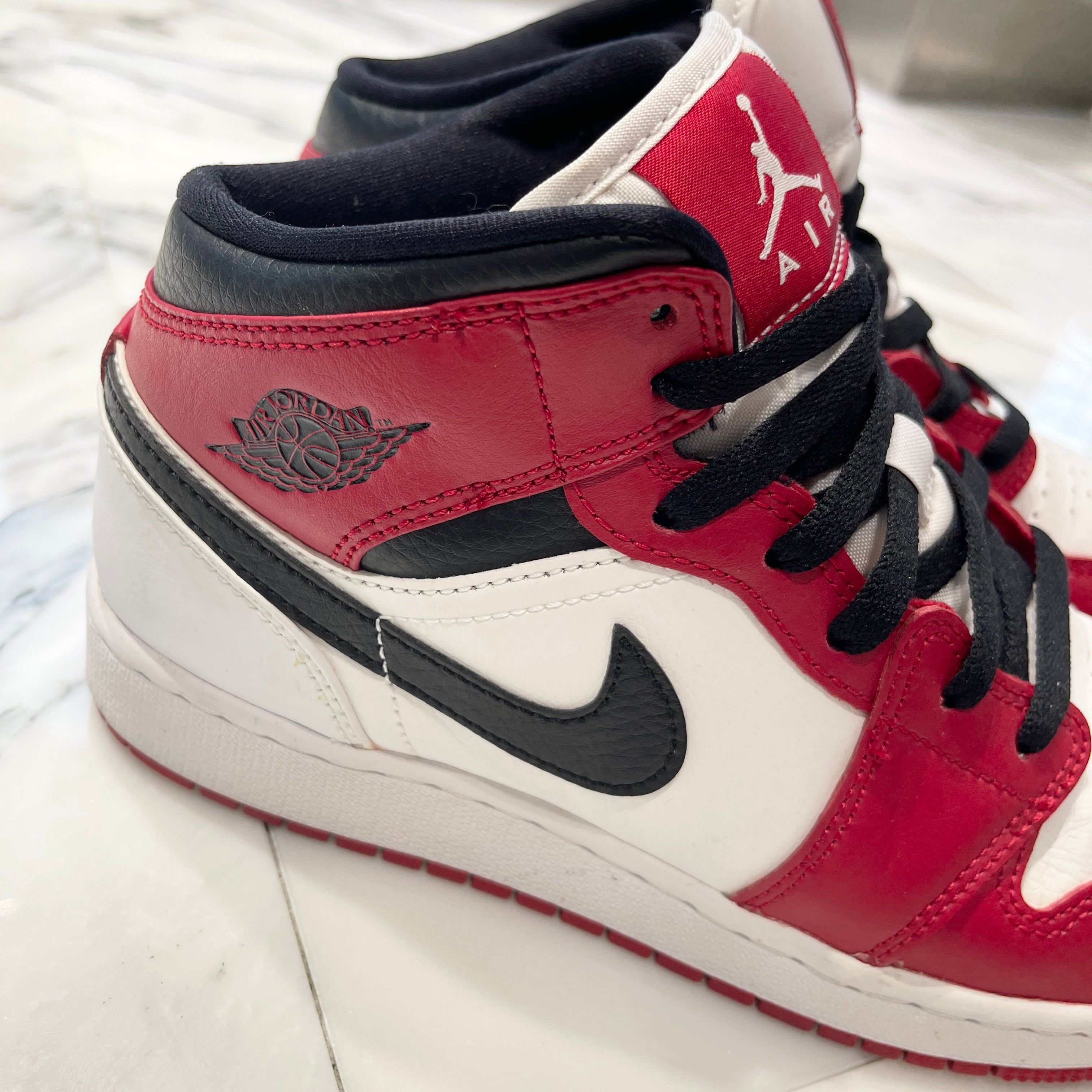 NIKE 2020AW AIR JORDAN 1 MID GS "GYM" RED 554725-173 Size US 6Y（24cm）ナイキ エアジョーダン 1ミッド GS "ジム レッド" スニーカー サイズUS 6Y（24cm）