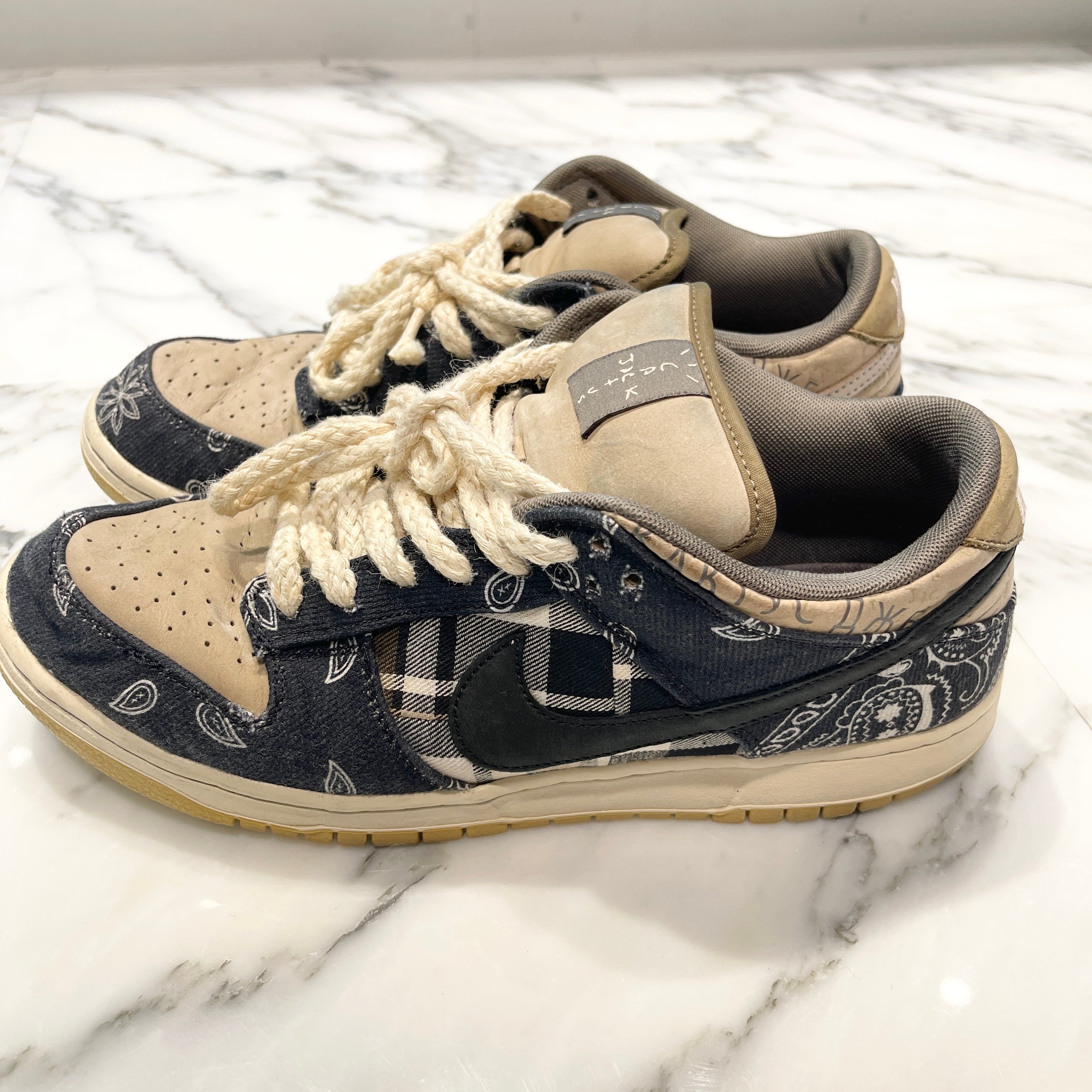 NIKE × Travis Scott 2022SS SB DUNK LOW Cactus Jack "Black / Parachute Beige" CT5053-001 Size US10.5（28.5cm）ナイキ × トラヴィススコット SB ダンクロウ カクタスジャック "ブラック/パラシュートベージュ" サイズUS10.5（28.5cm）