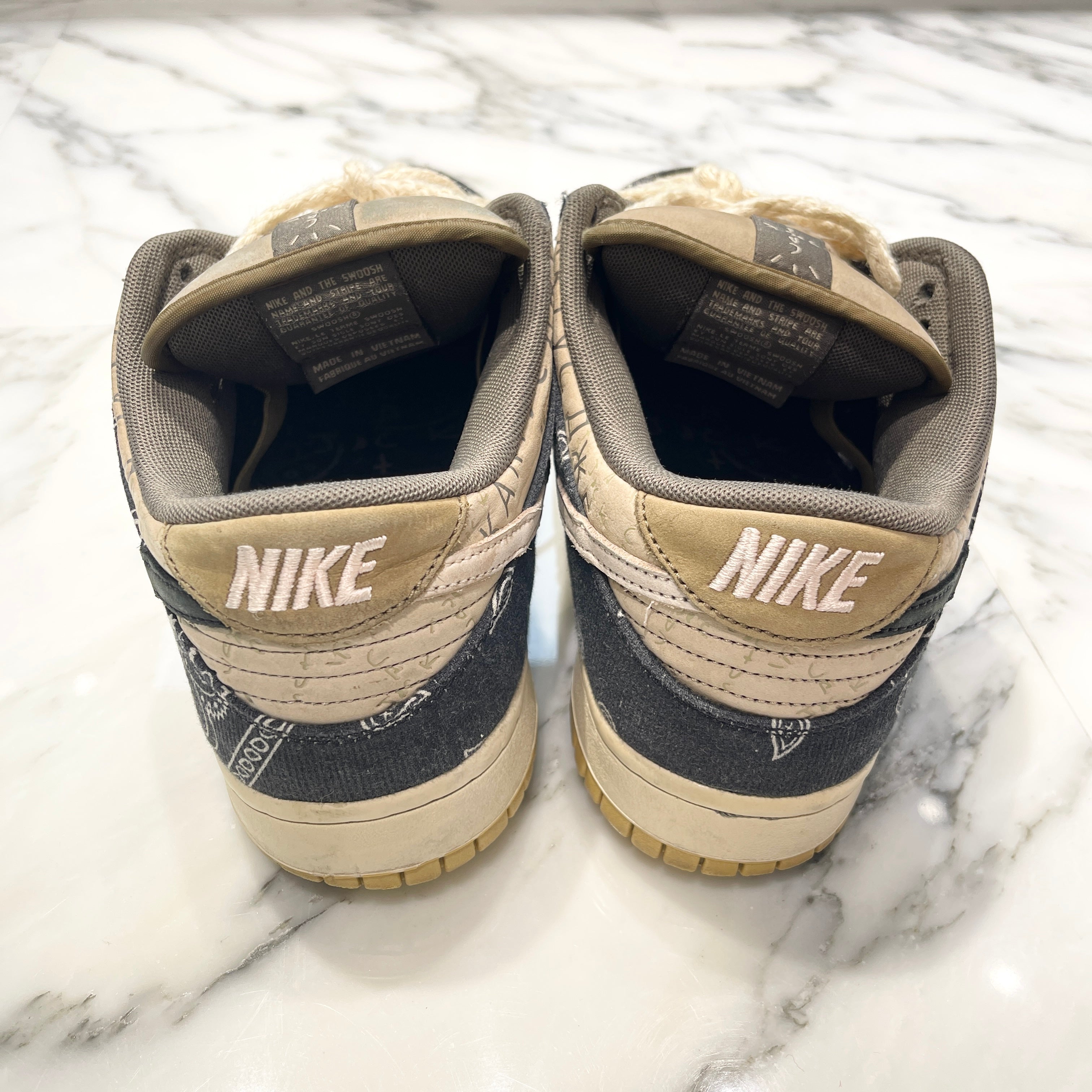 NIKE × Travis Scott 2022SS SB DUNK LOW Cactus Jack "Black / Parachute Beige" CT5053-001 Size US10.5（28.5cm）ナイキ × トラヴィススコット SB ダンクロウ カクタスジャック "ブラック/パラシュートベージュ" サイズUS10.5（28.5cm）