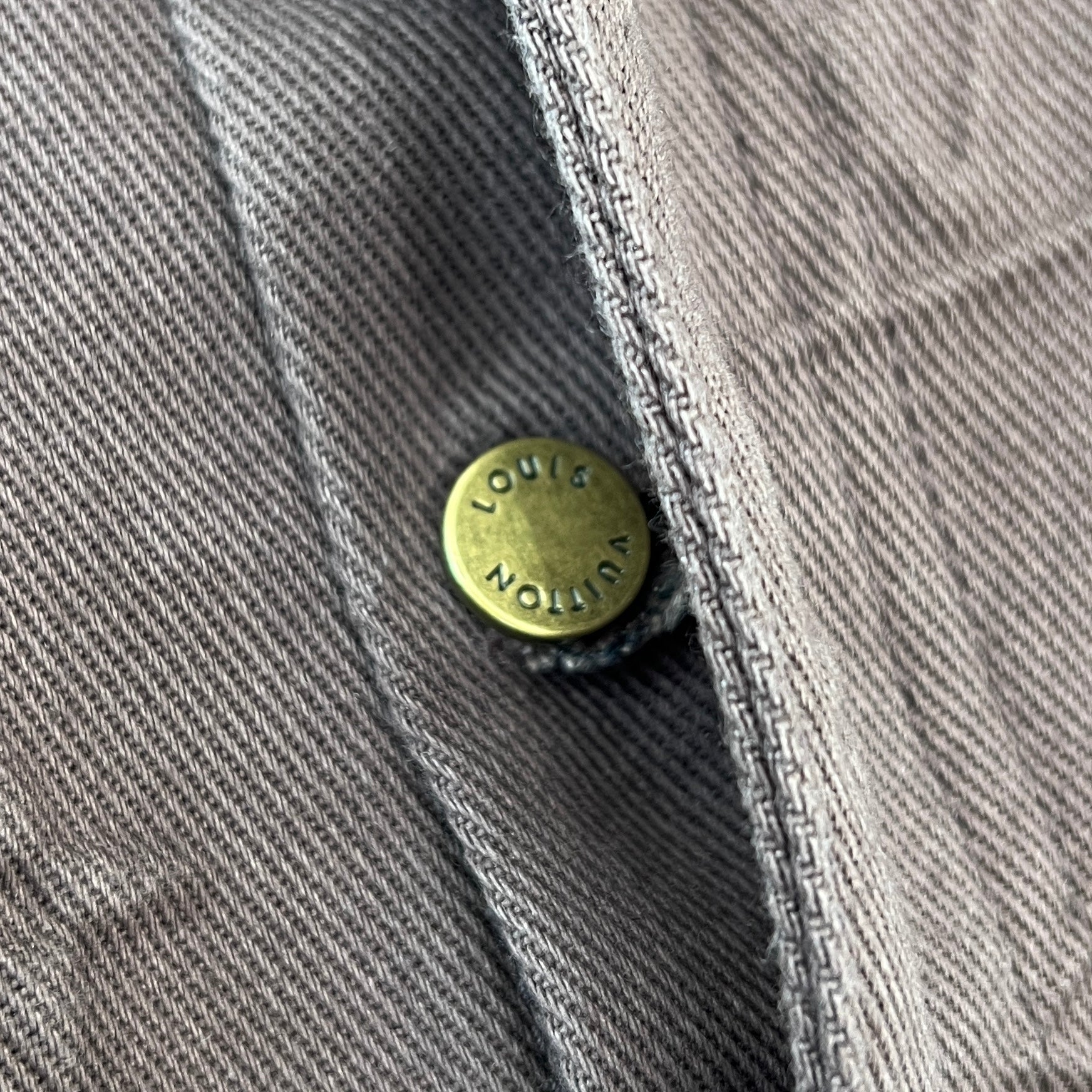 LOUIS VUITTON 2025SS Monogram Embossed Skate Long Pants 1AHBLW Size 28 ルイヴィト モノグラムエンボスド スケートロングパンツ サイズ28