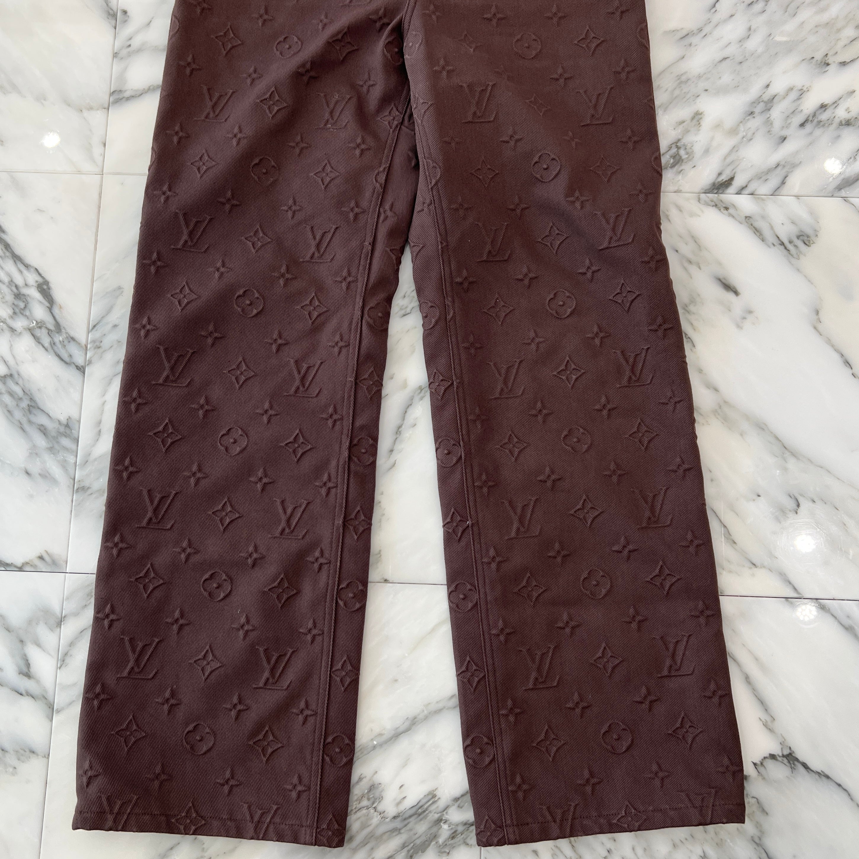 LOUIS VUITTON 2025SS Monogram Embossed Skate Long Pants 1AHBLW Size 28 ルイヴィト モノグラムエンボスド スケートロングパンツ サイズ28