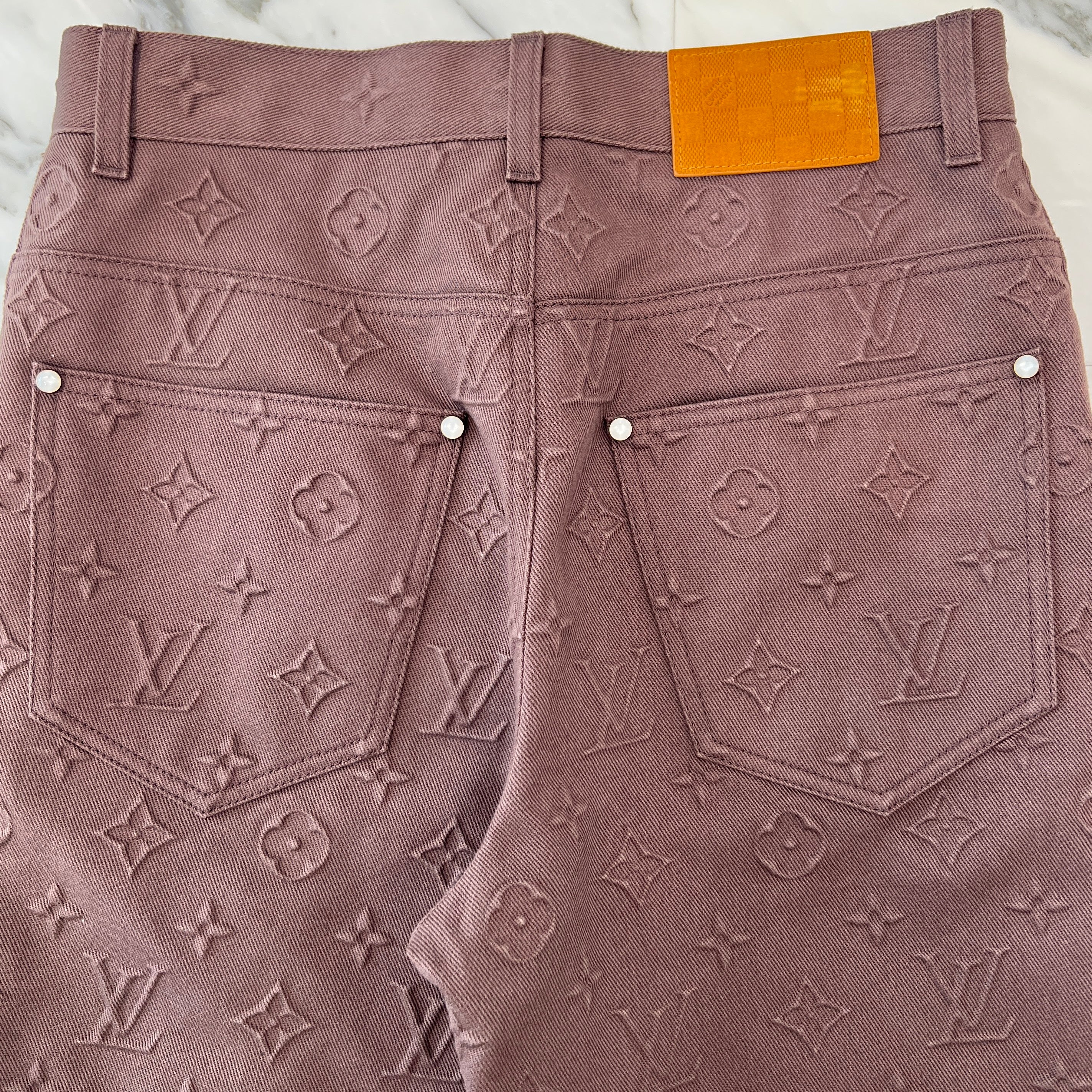 LOUIS VUITTON 2025SS Monogram Embossed Skate Long Pants 1AHBLW Size 28 ルイヴィト モノグラムエンボスド スケートロングパンツ サイズ28