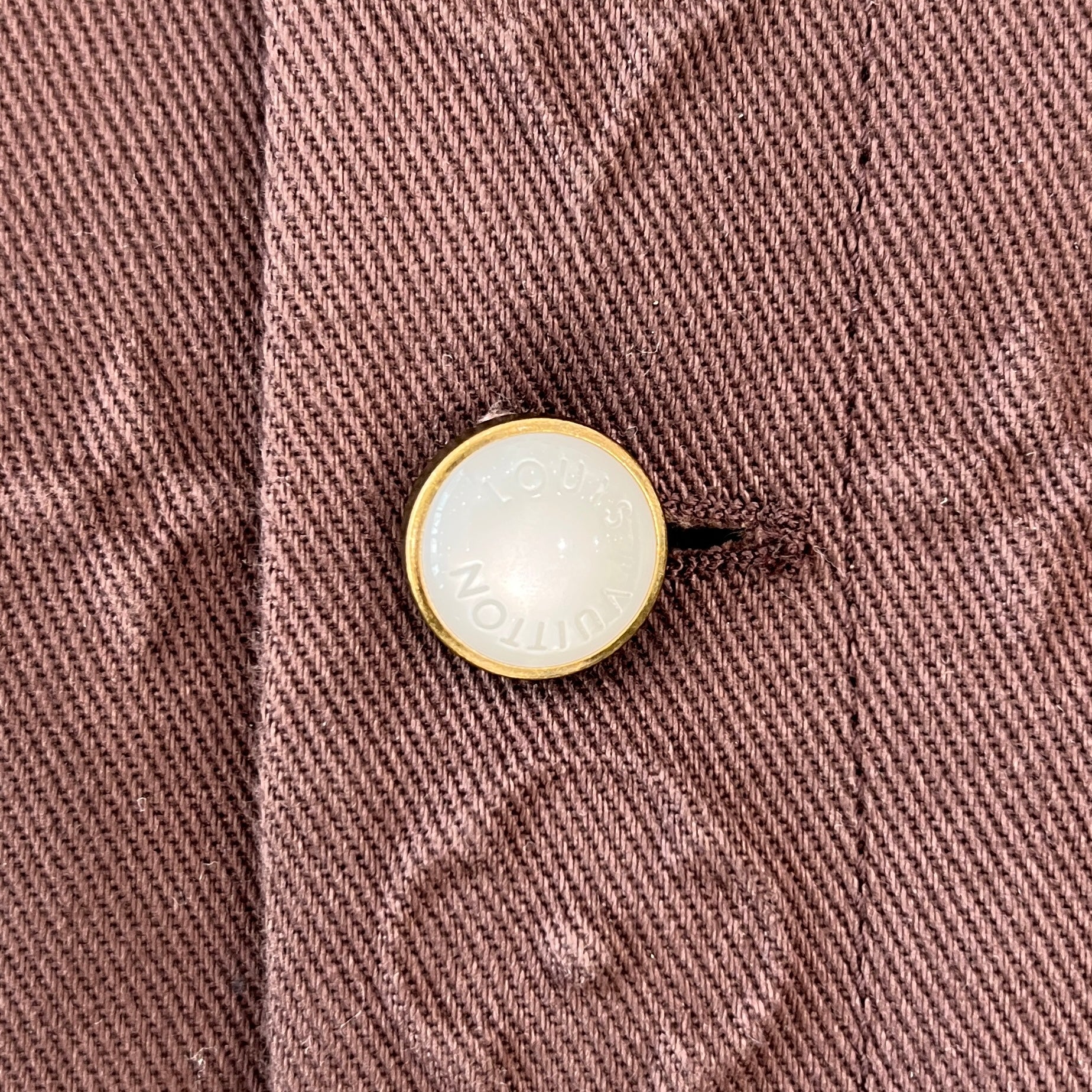 LOUIS VUITTON 2025SS Monogram Embossed Over Shirt 1AHBF4 Size 46 ルイヴィトン モノグラムエンボスドオーバーシャツ サイズ46