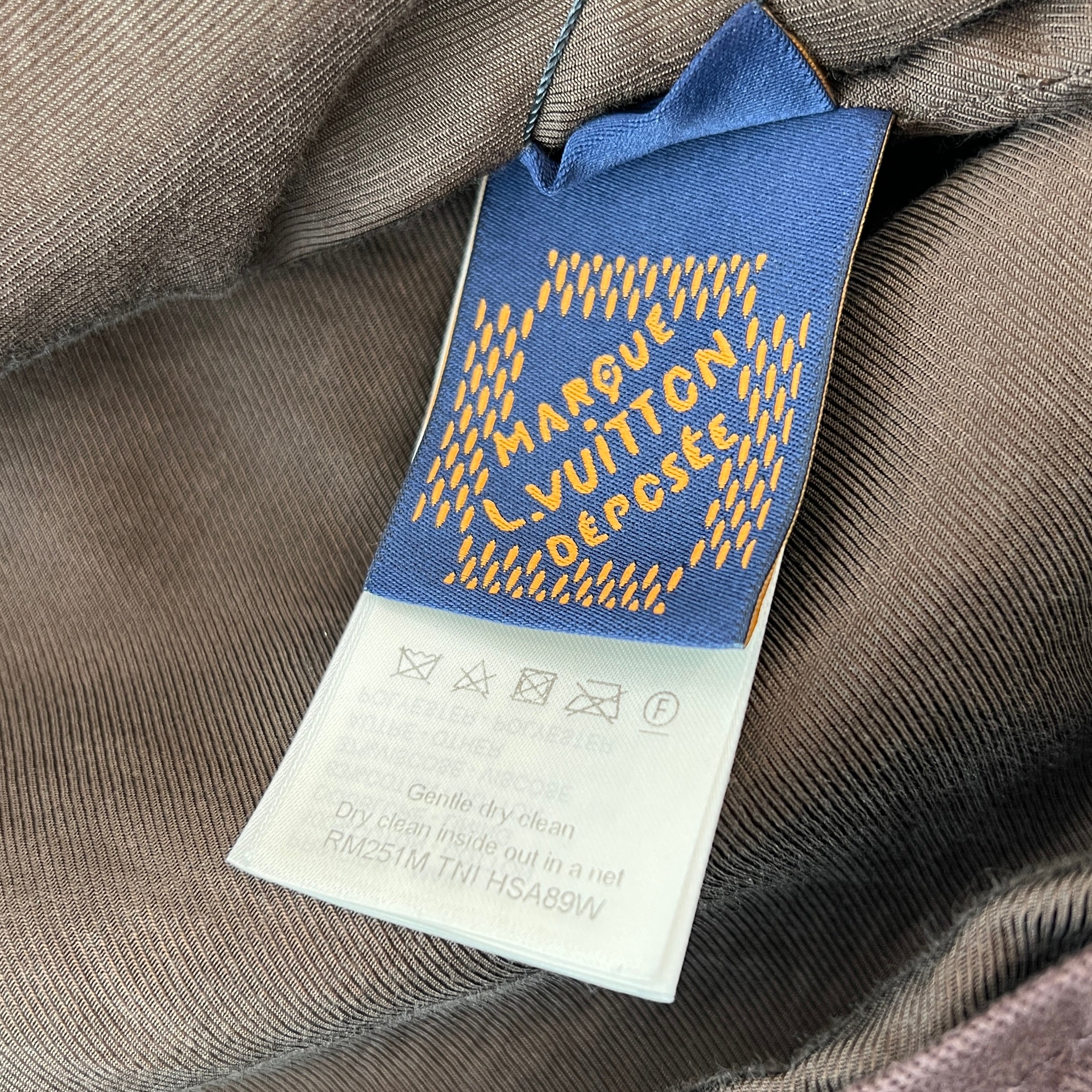 LOUIS VUITTON 2025SS Monogram Embossed Over Shirt 1AHBF4 Size 46 ルイヴィトン モノグラムエンボスドオーバーシャツ サイズ46