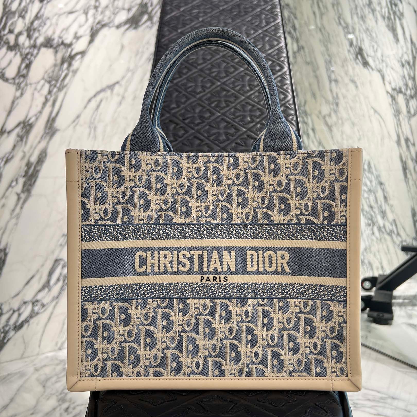 DIOR Oblique Book Tote Bag Small ディオール オブリーク柄 ブックトートバッグ スモール