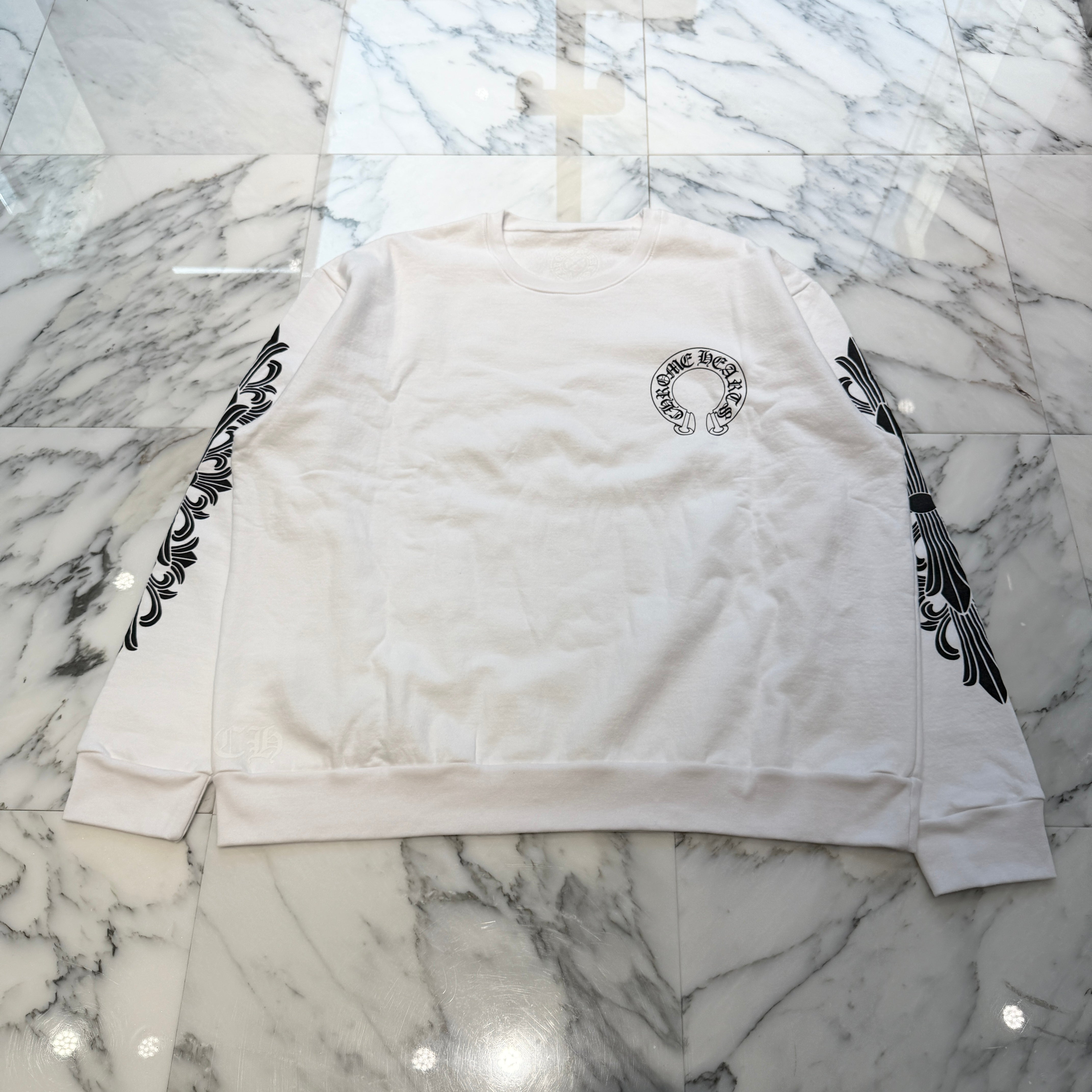 CHROME HEARTS Floral Cross Horseshoe Crewneck Sweat Shirts Size L クロムハーツ フローラルクロス ホースシュー クルーネック スウェットシャツ サイズL